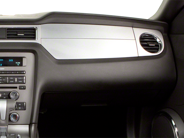 2011 Ford Mustang V6 Premium