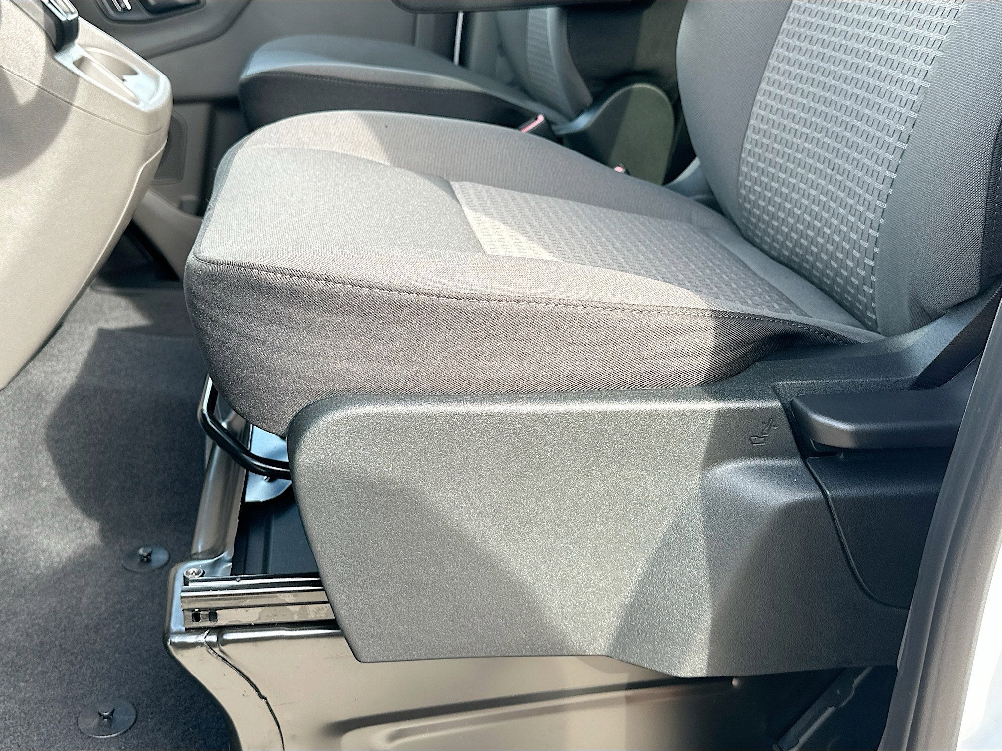 2026 Ford Transit Passenger Wagon Passenger Van XLT