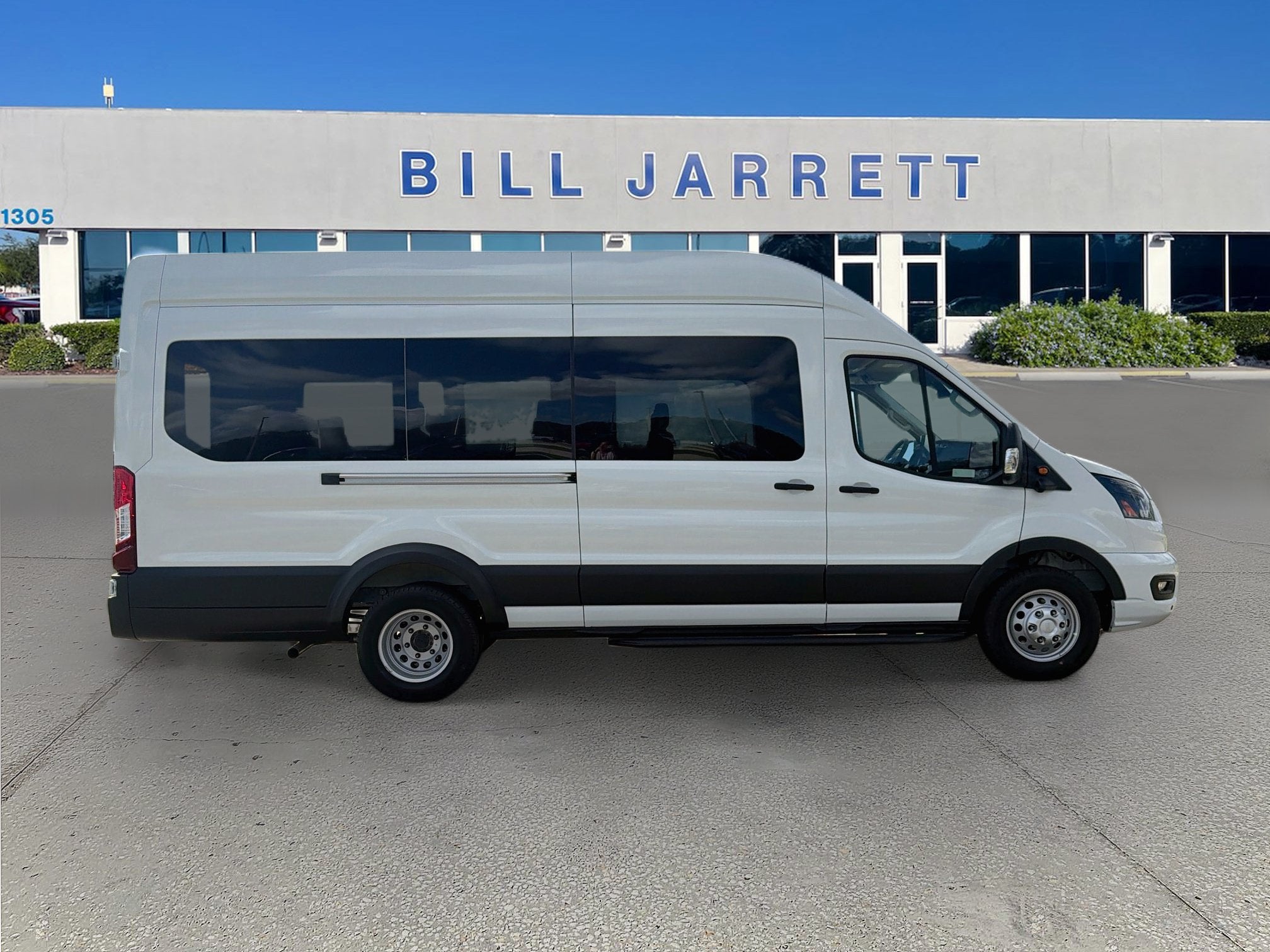 2027 Ford Transit Passenger Wagon Passenger Van XLT