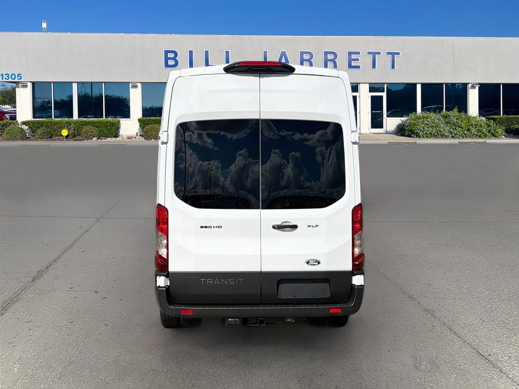 2027 Ford Transit Passenger Wagon Passenger Van XLT