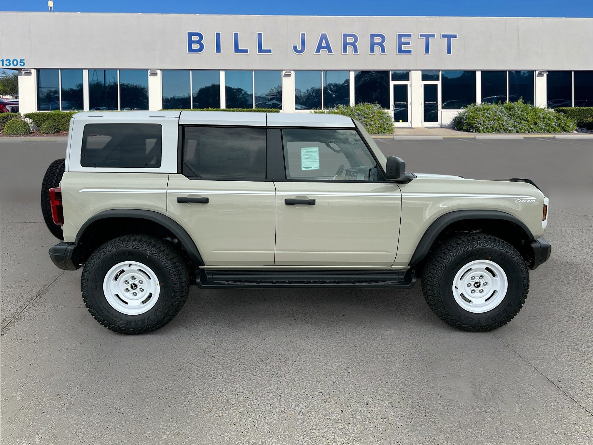 2026 Ford Bronco Heritage Edition