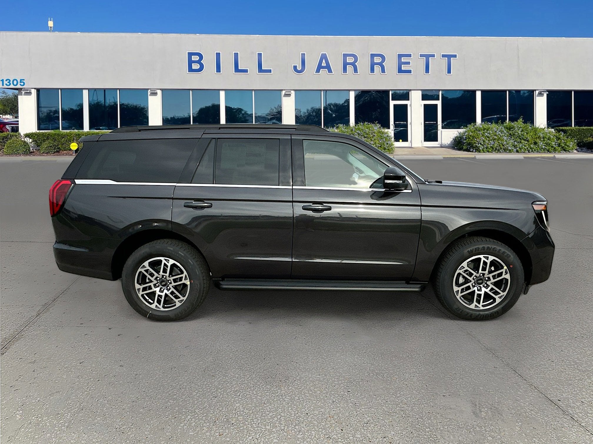 2026 Ford Expedition Active