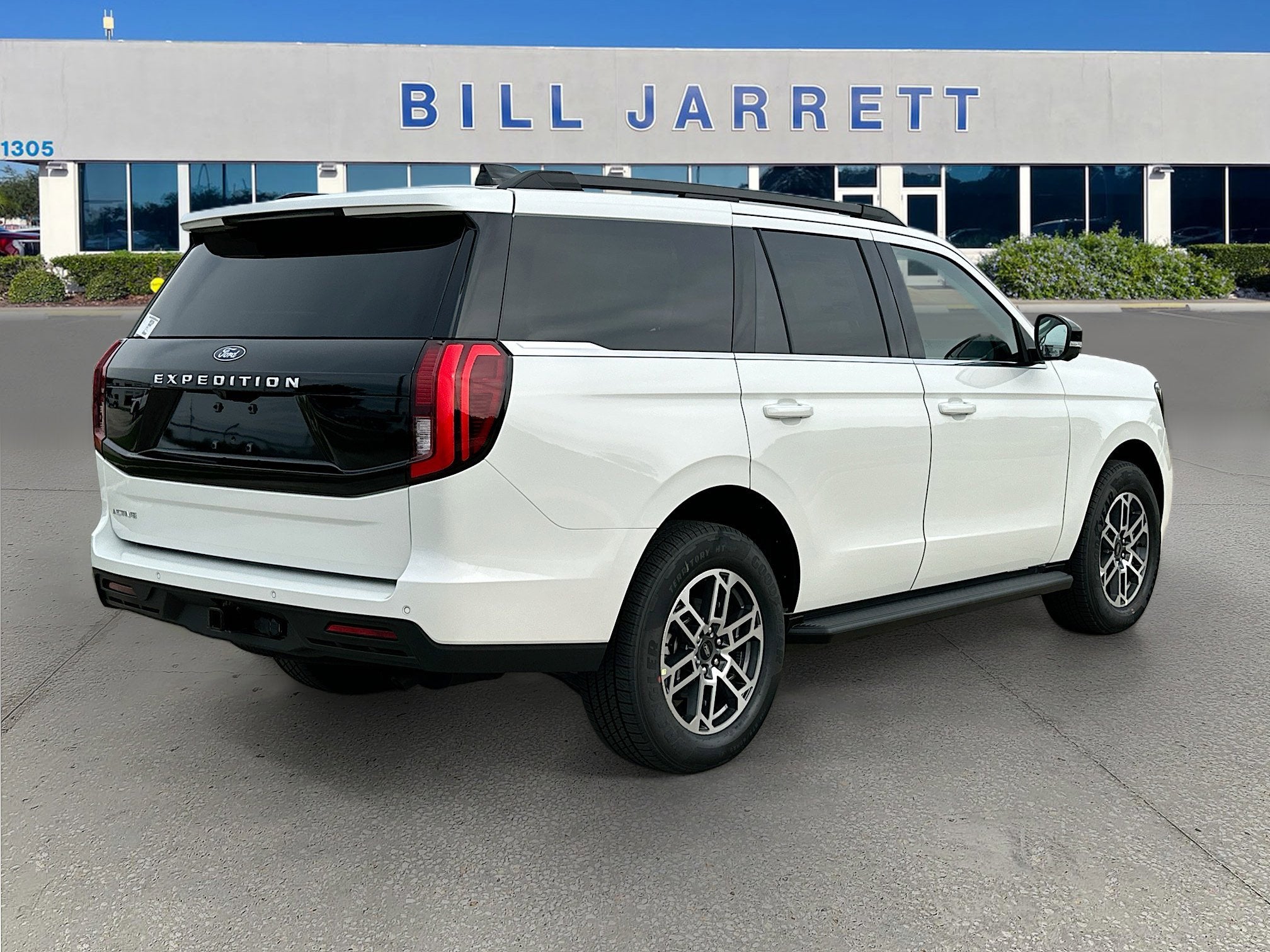 2026 Ford Expedition Active