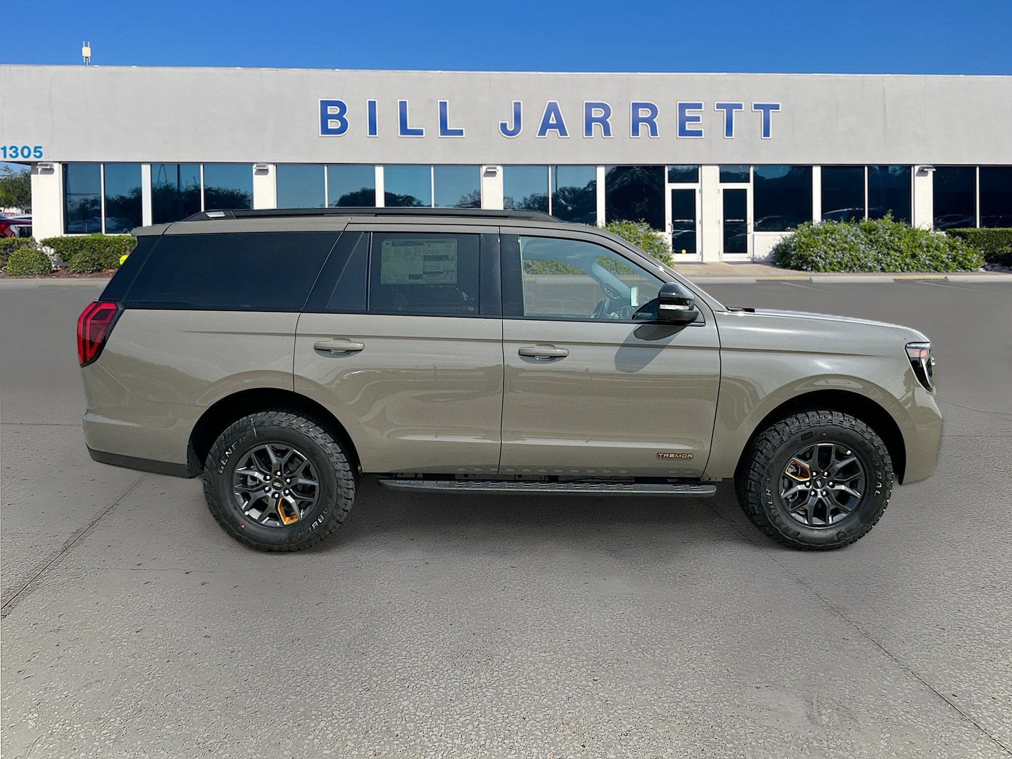 2026 Ford Expedition Tremor