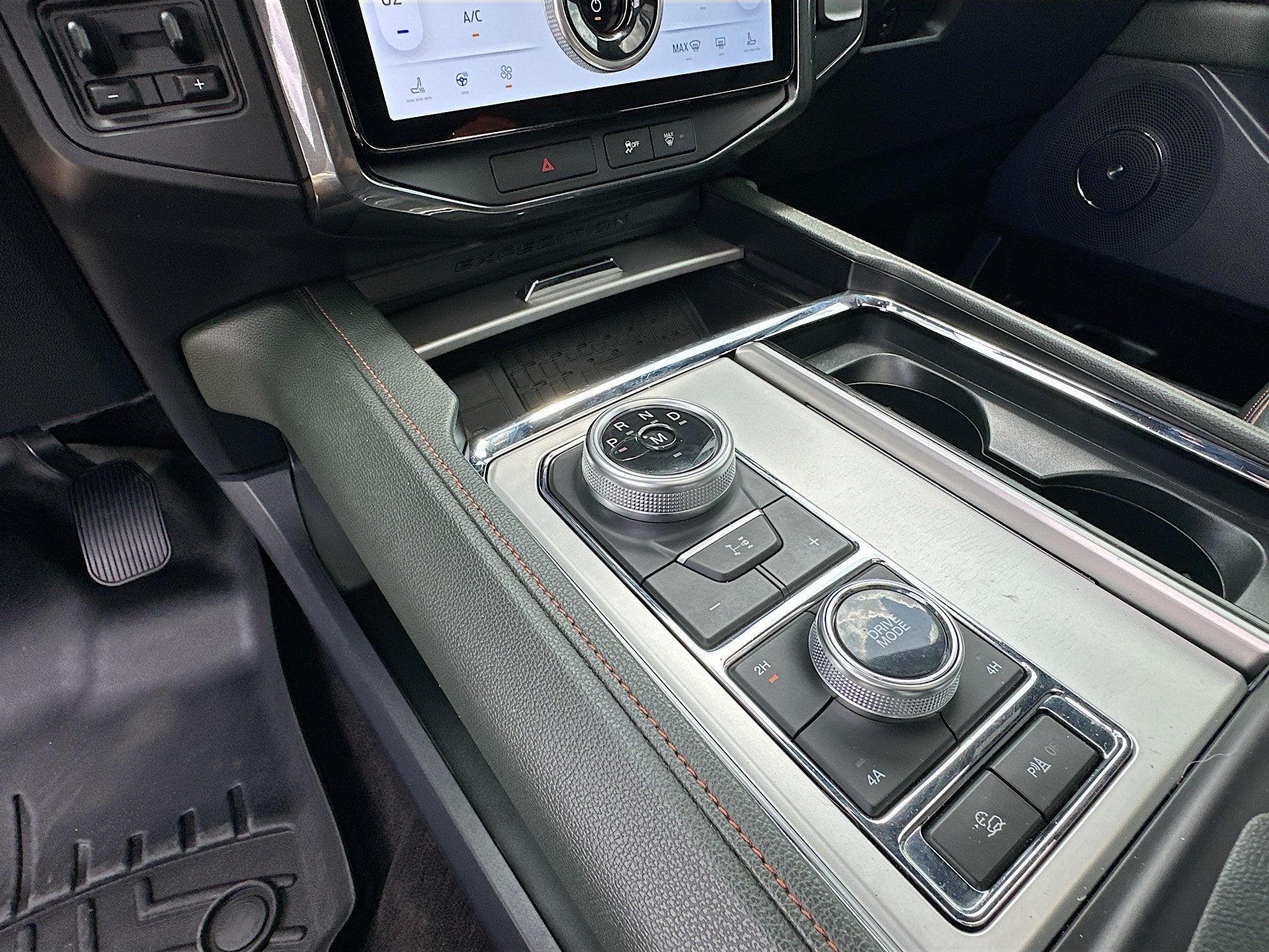 2022 Ford Expedition Timberline