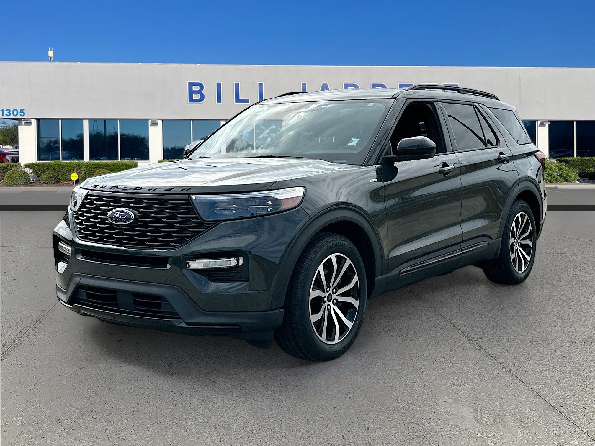 2022 Ford Explorer ST-Line