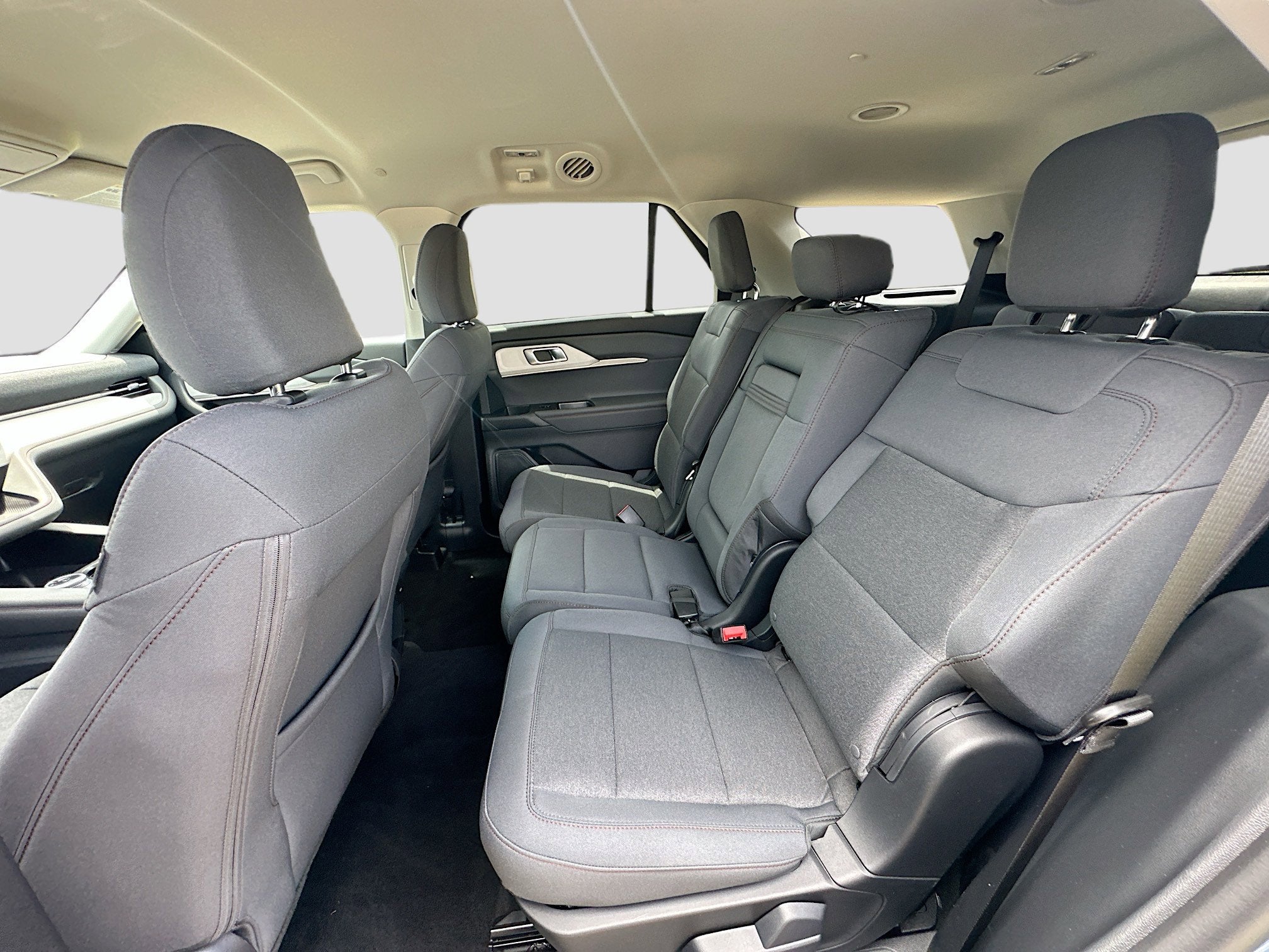 2026 Ford Explorer Active w/100A Pkg
