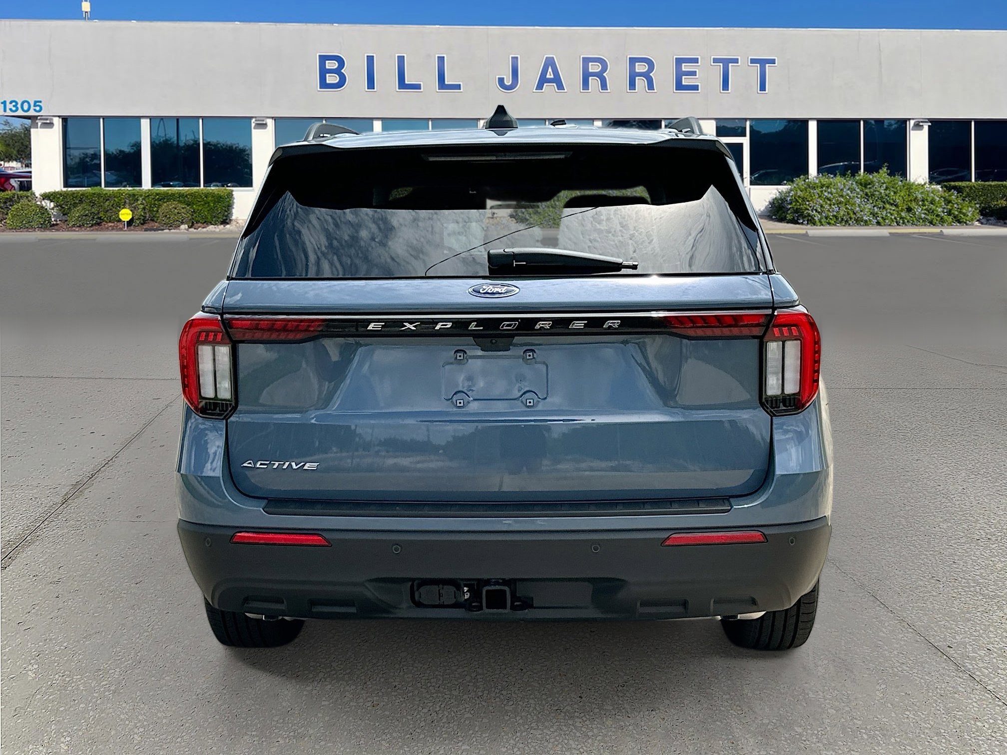2026 Ford Explorer Active w/100A Pkg