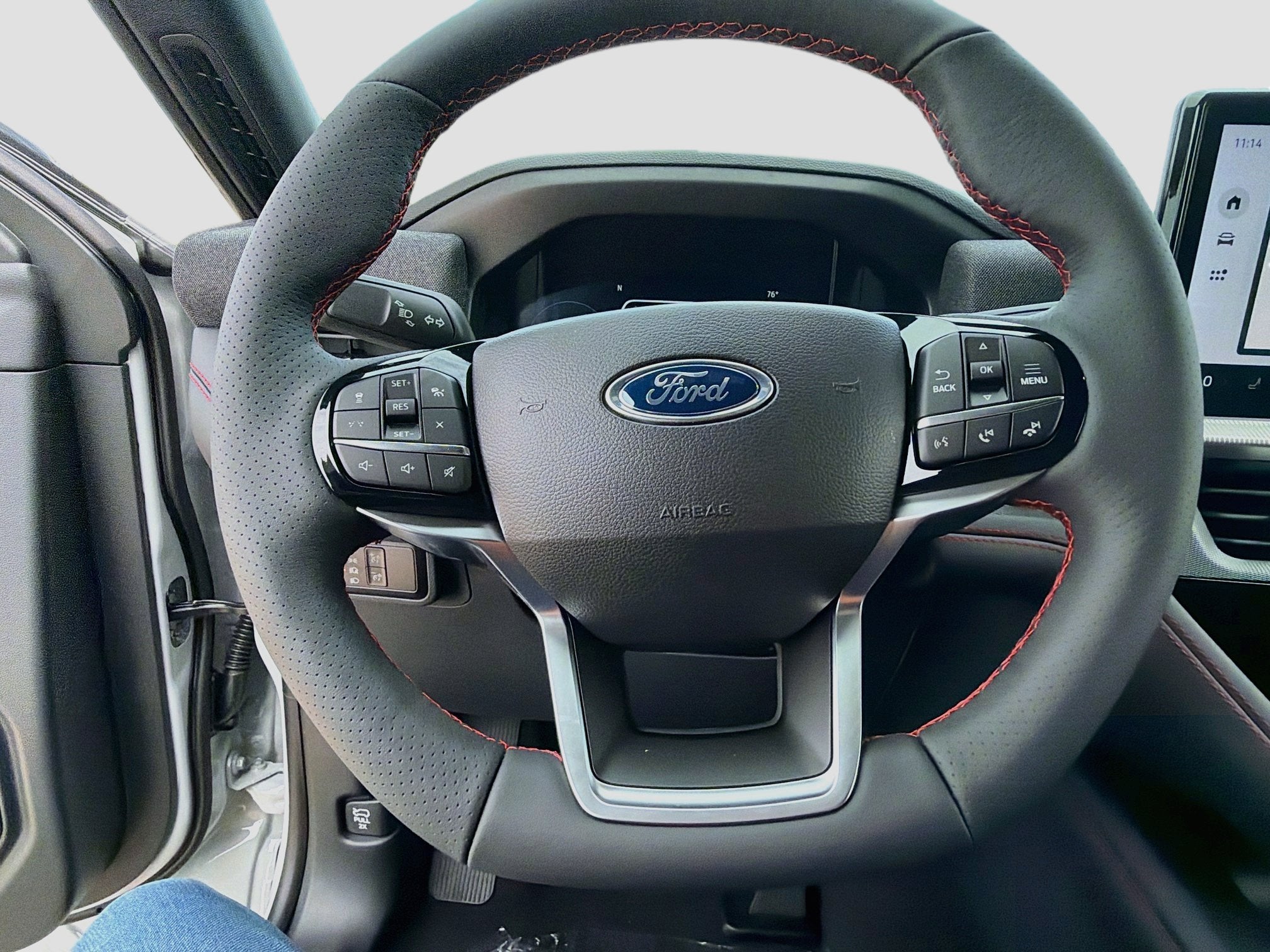 2027 Ford Explorer ST-Line
