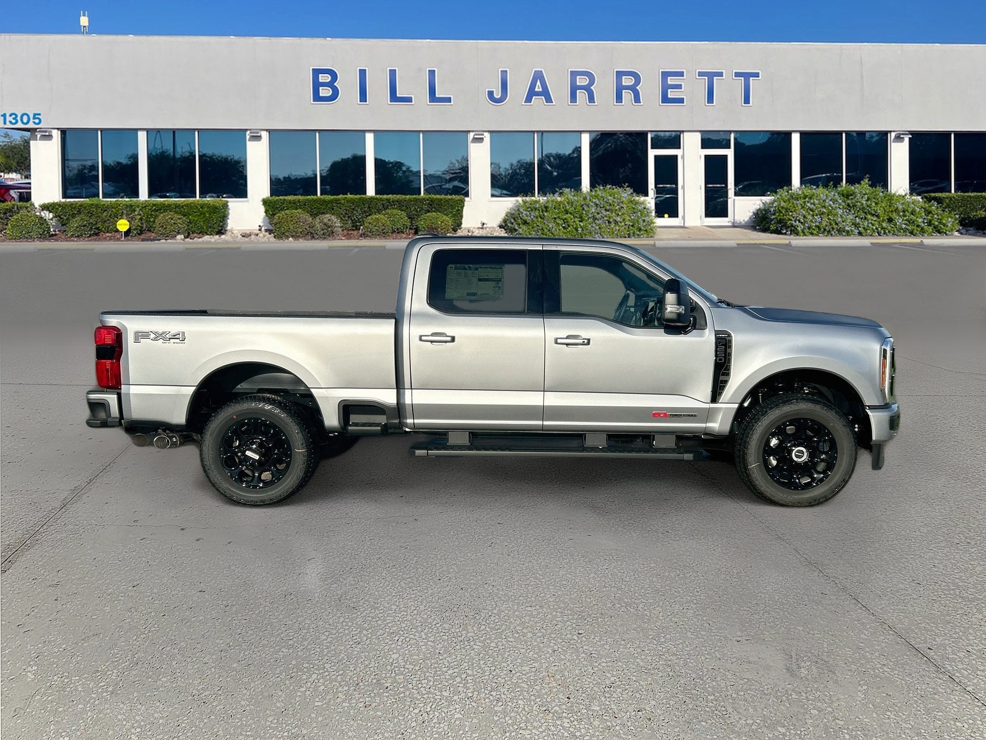 2027 Ford F-250SD F-250® Lariat®