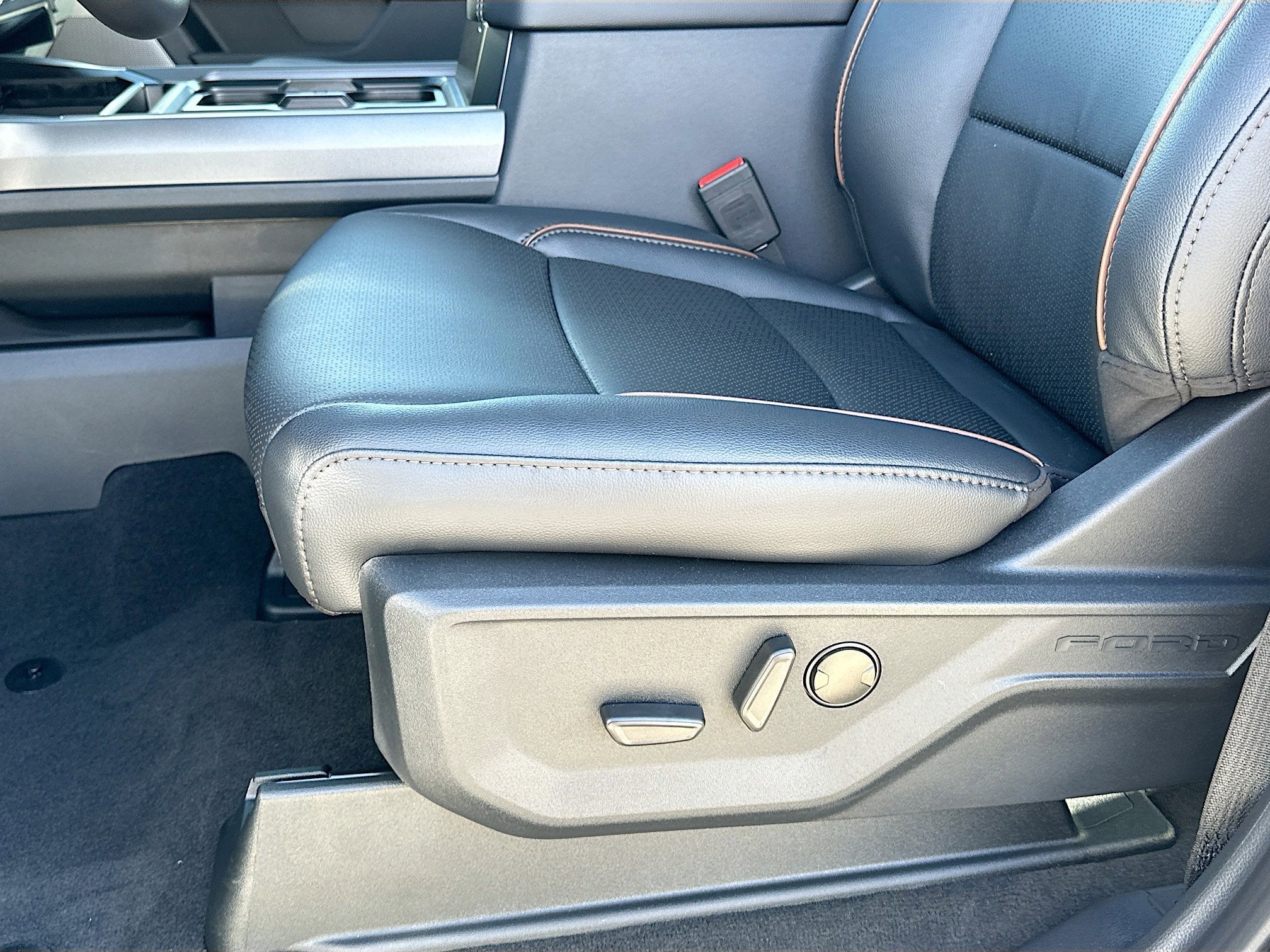 2026 Ford F-250SD F-250® Lariat®