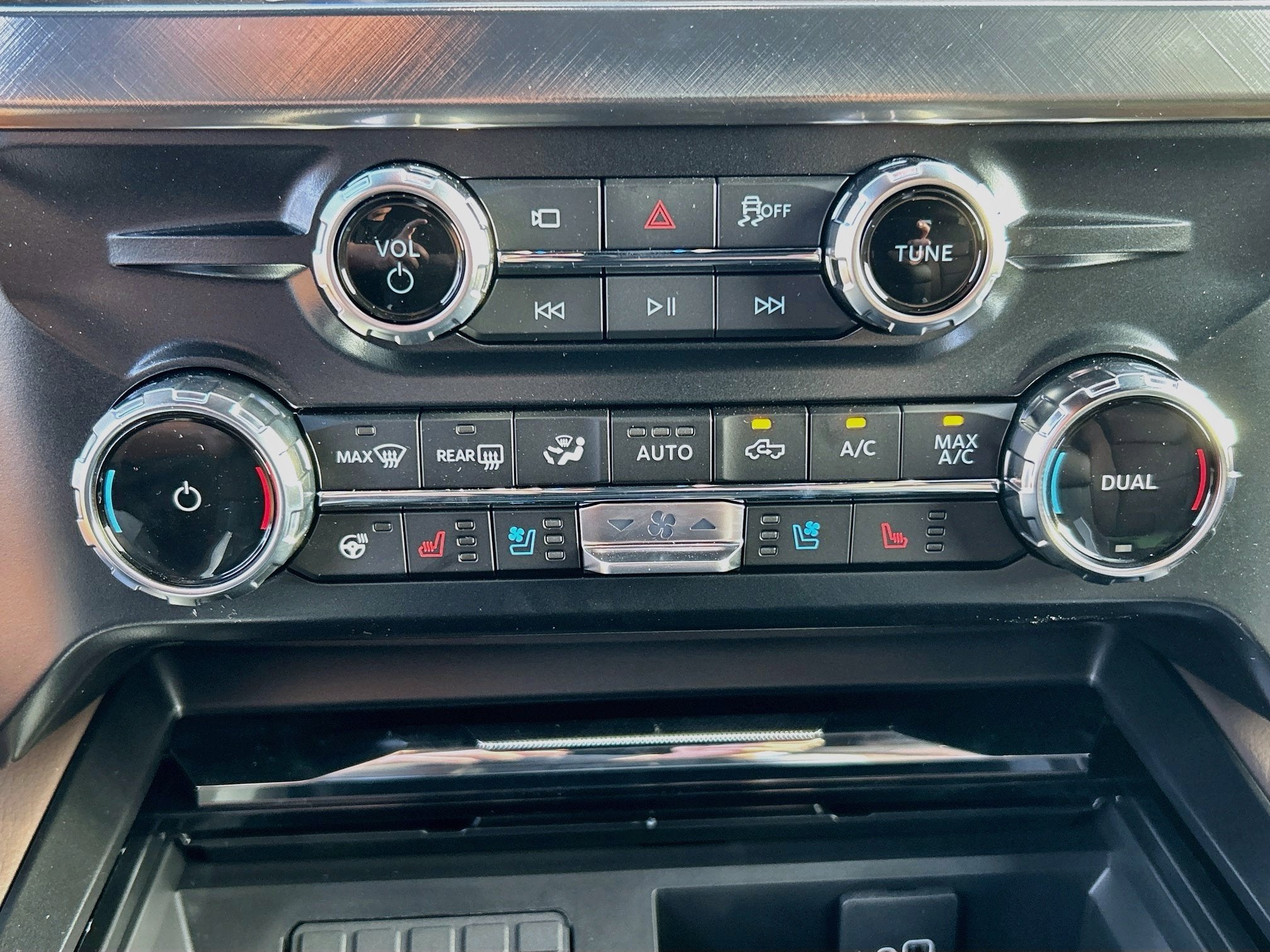 2027 Ford F-250SD F-250® King Ranch®