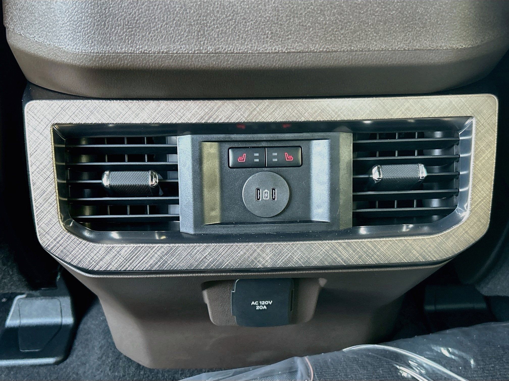 2027 Ford F-250SD F-250® King Ranch®
