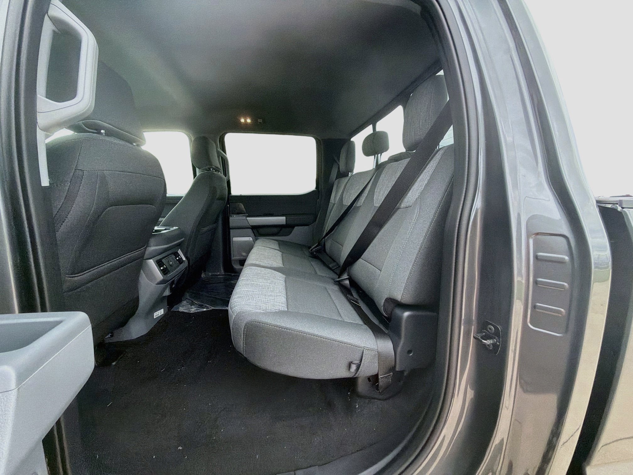 2027 Ford F-250SD F-250® XLT