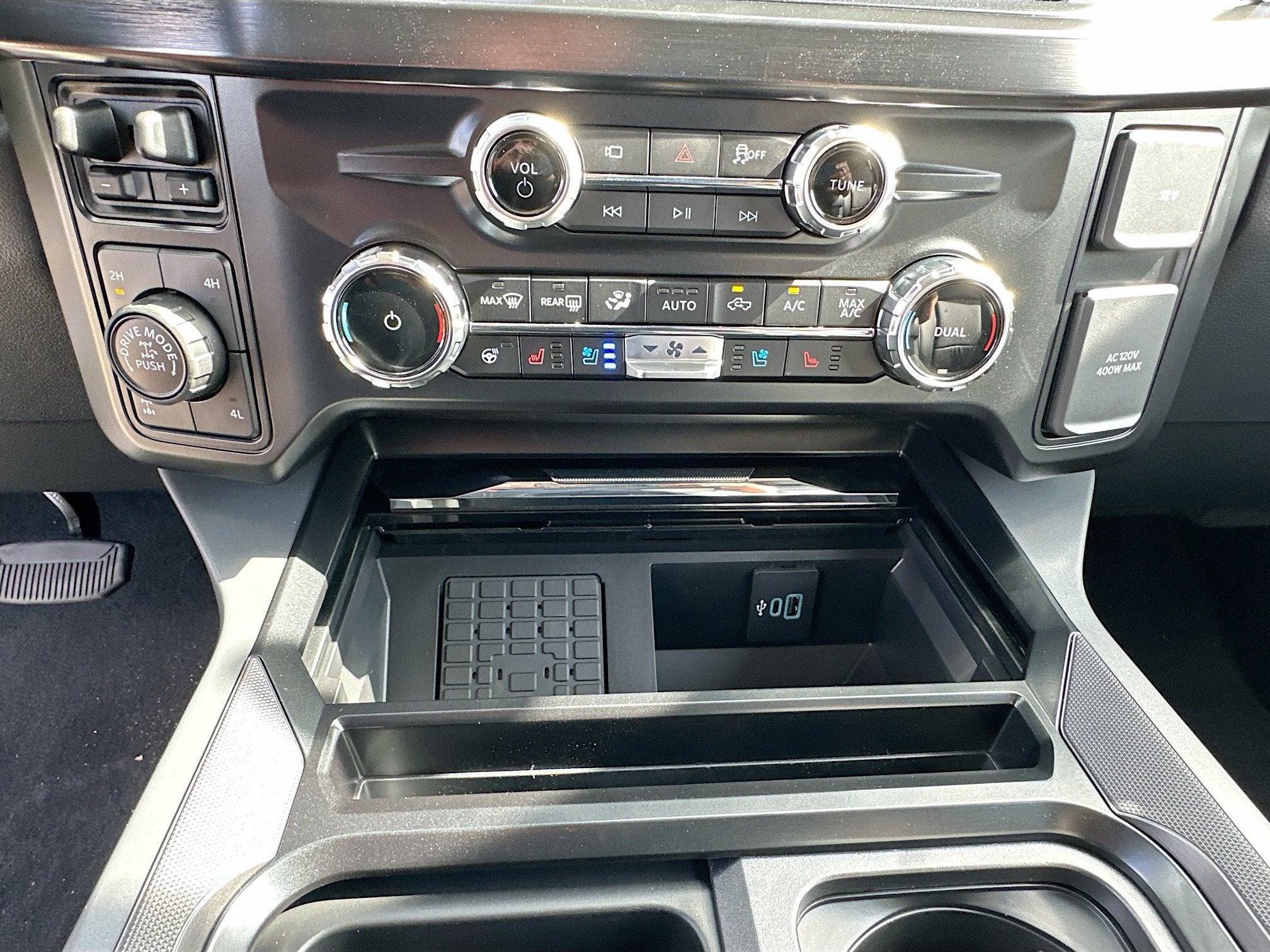 2026 Ford F-250SD F-250® Lariat®