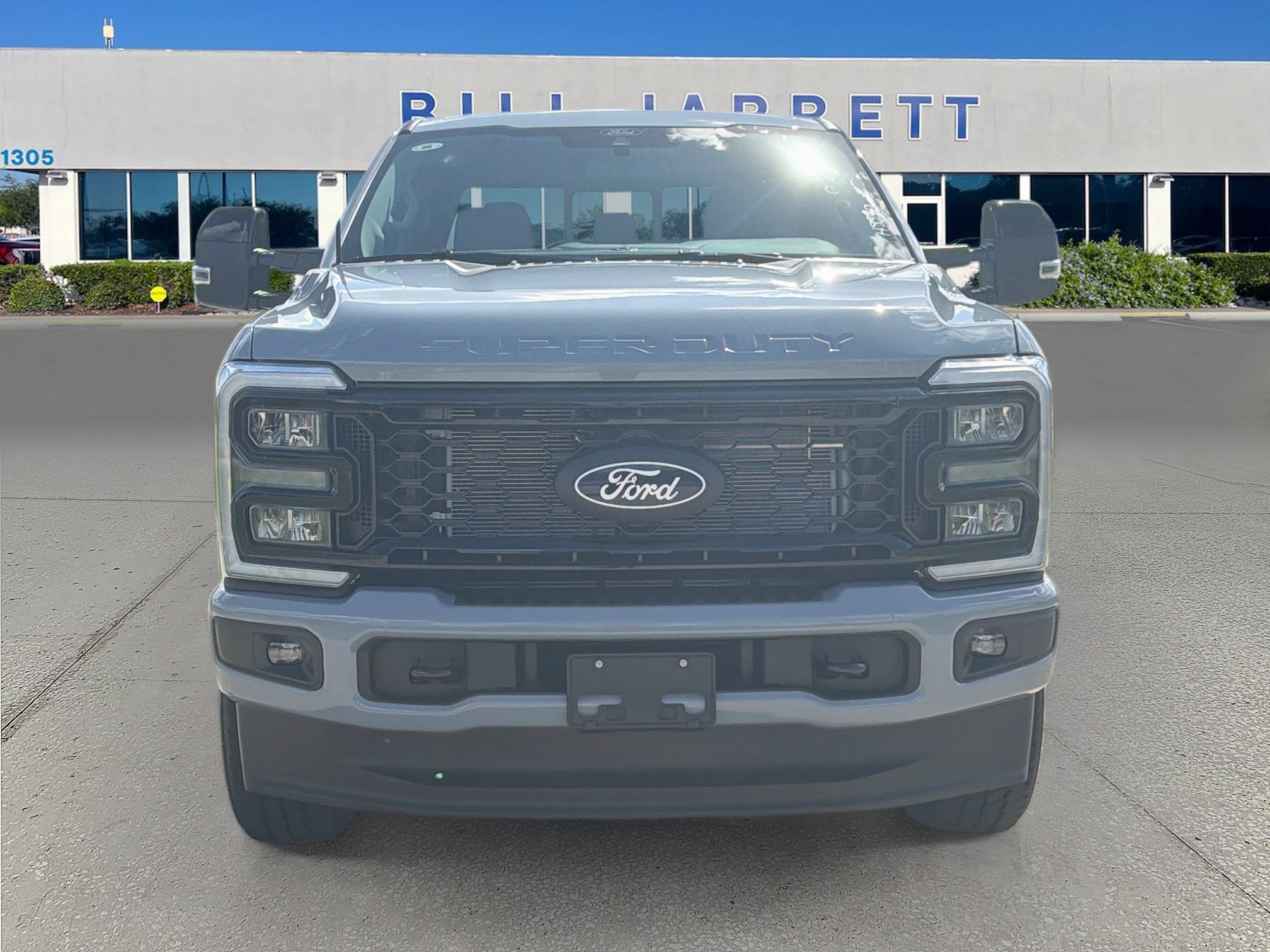 2027 Ford F-250SD F-250® Lariat®