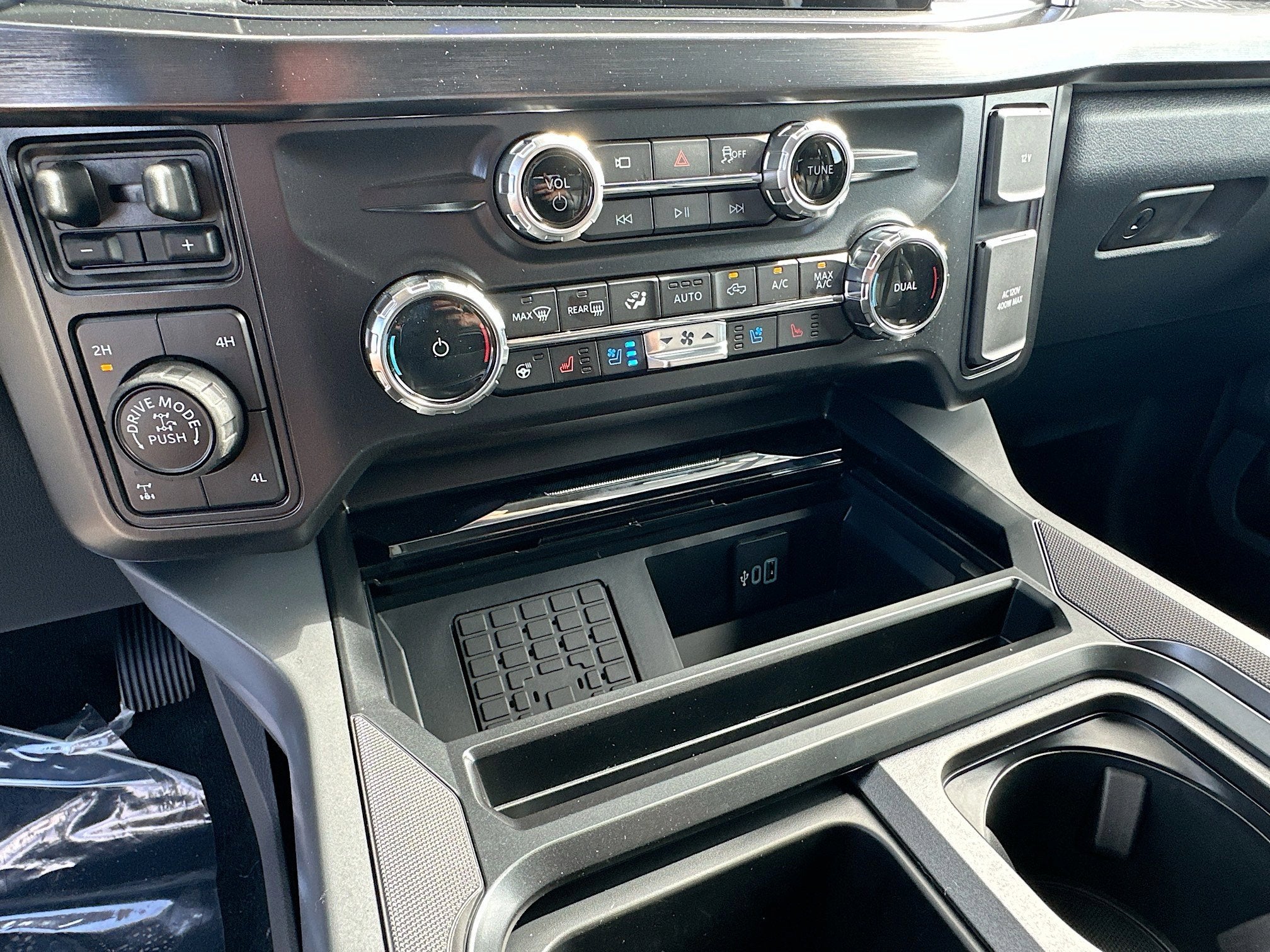 2026 Ford F-250SD F-250® Lariat®