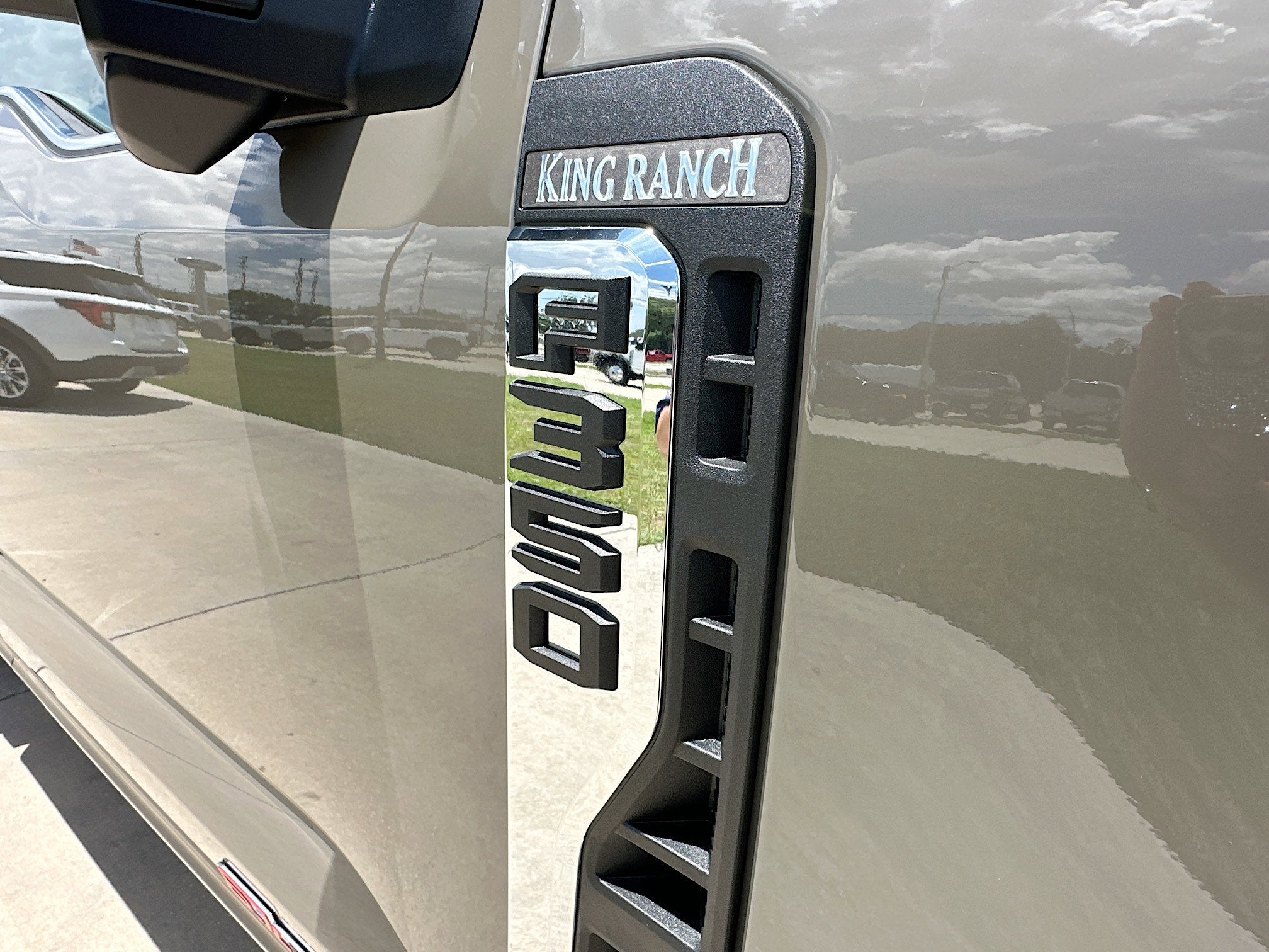 2026 Ford F-350SD F-350® King Ranch®