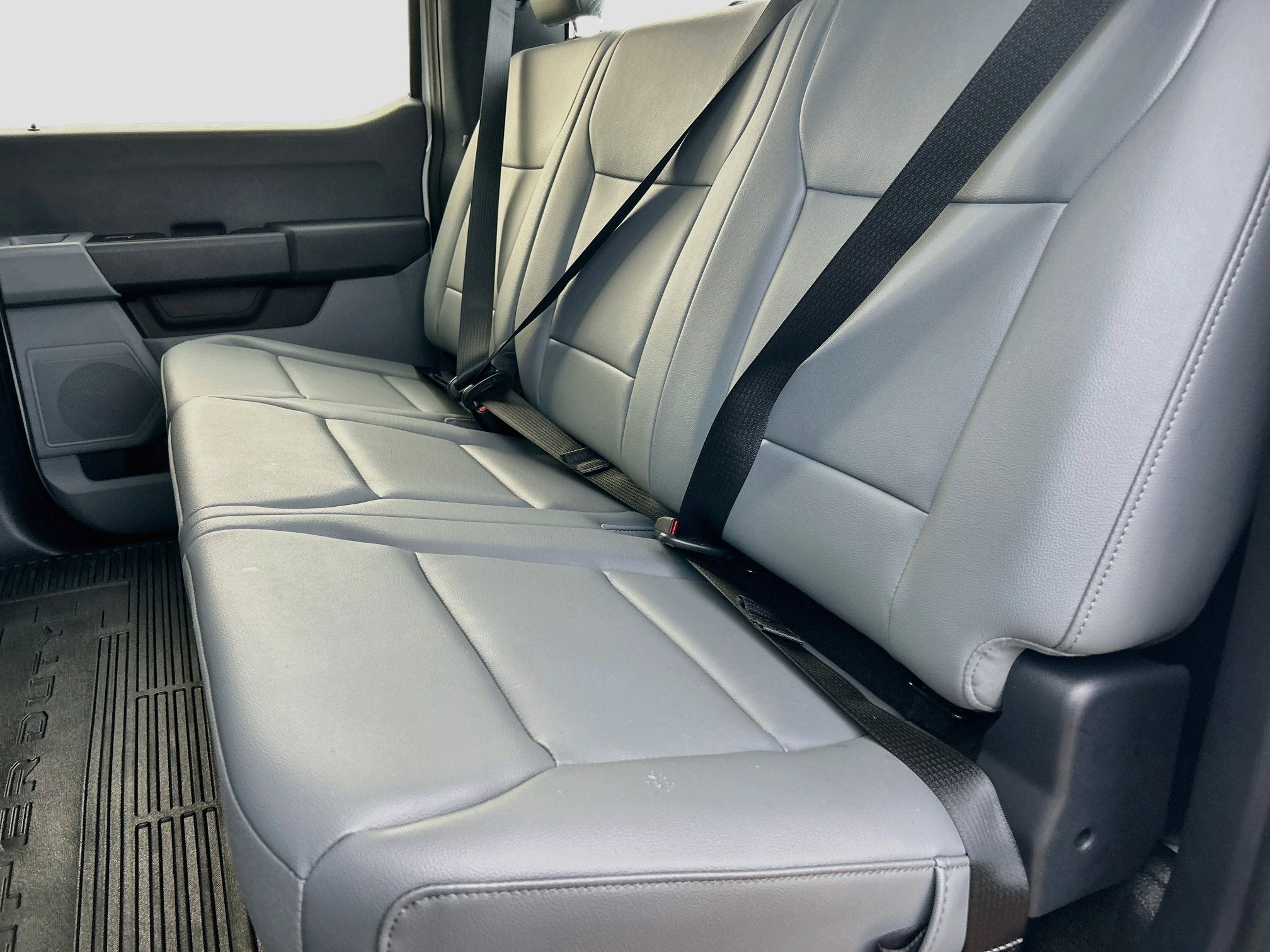2027 Ford Super Duty F-350 DRW F-350® XL