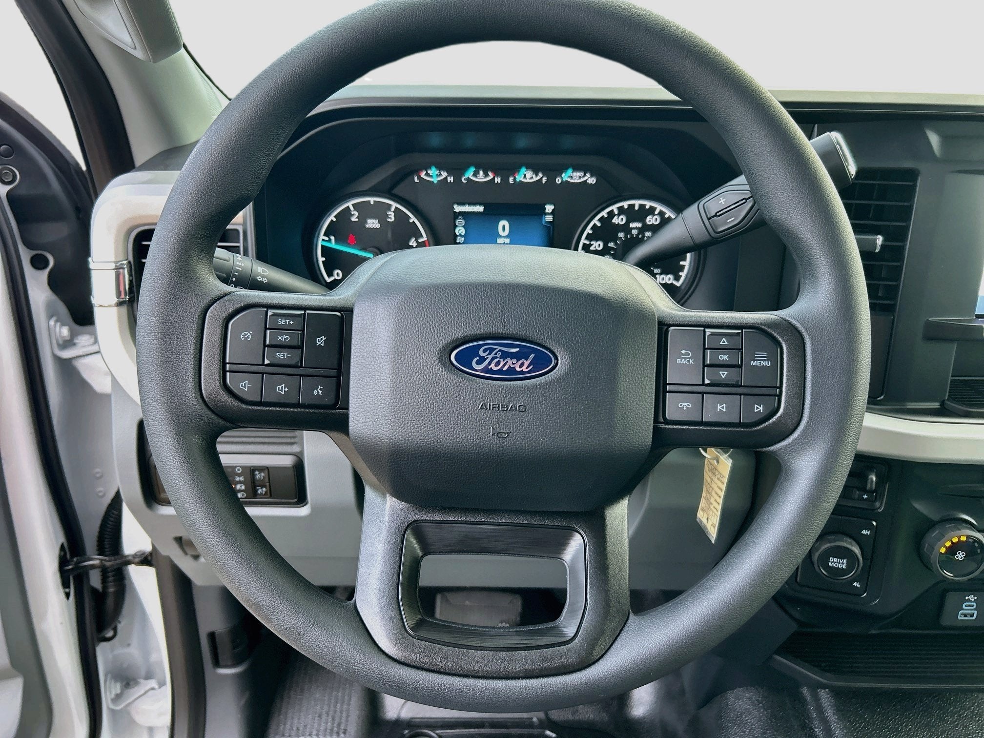 2027 Ford Super Duty F-350 DRW F-350® XL