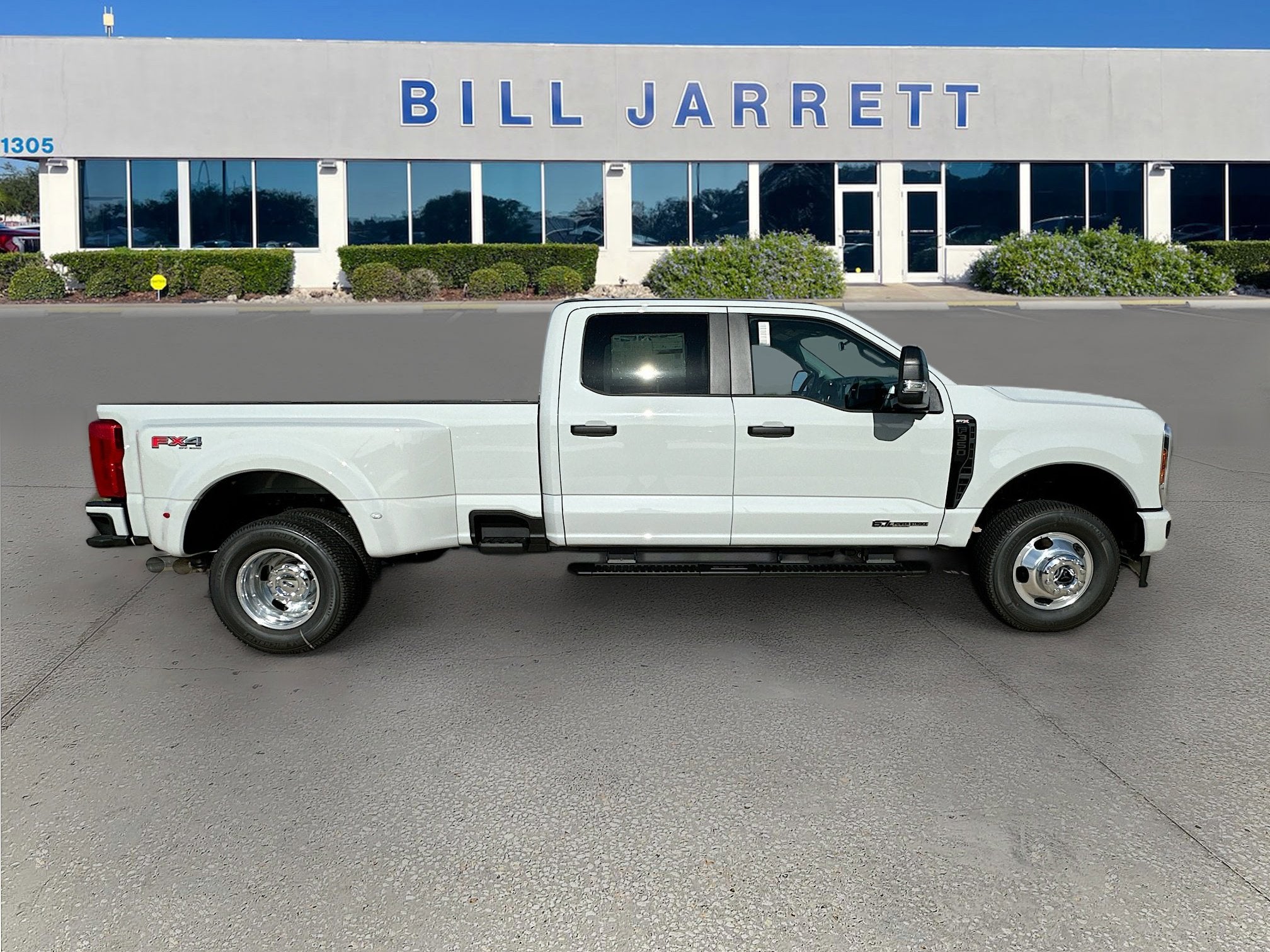 2026 Ford Super Duty F-350 DRW F-350® XL