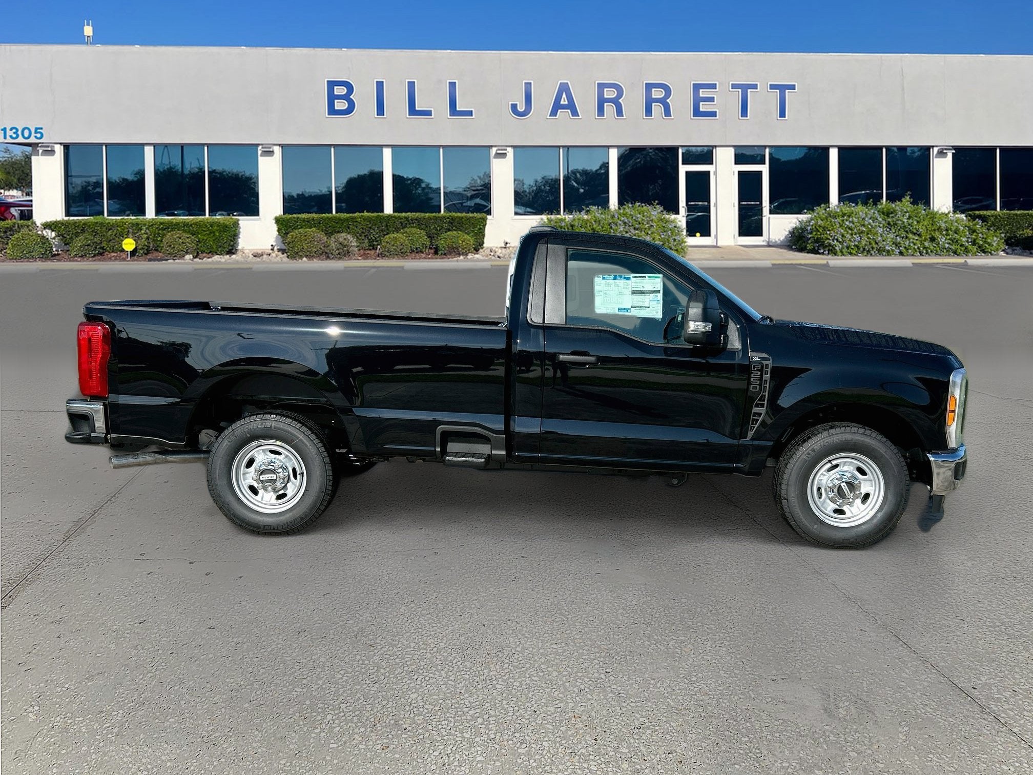 2027 Ford F-250SD F-250® XL