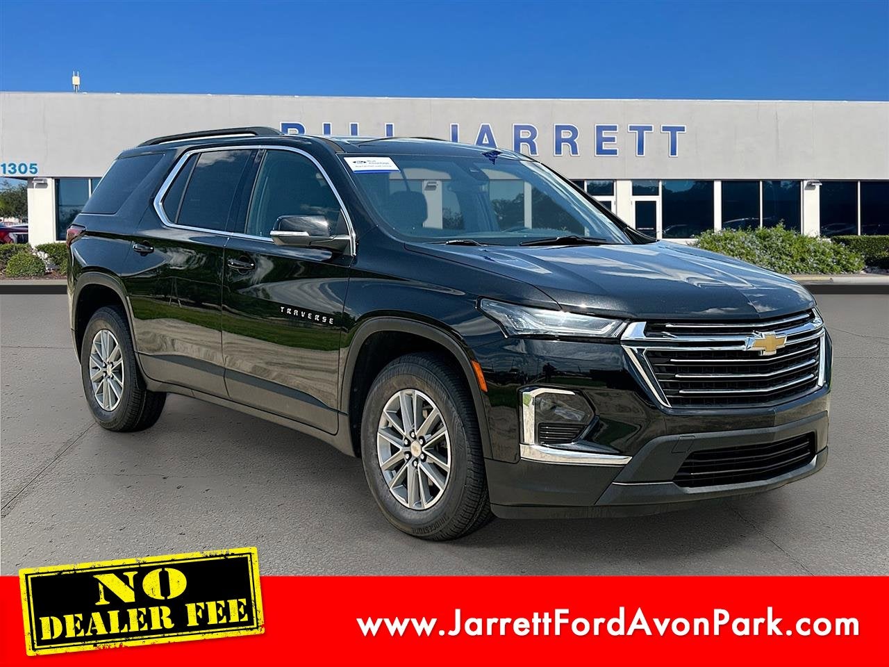 2023 Chevrolet Traverse LT Cloth