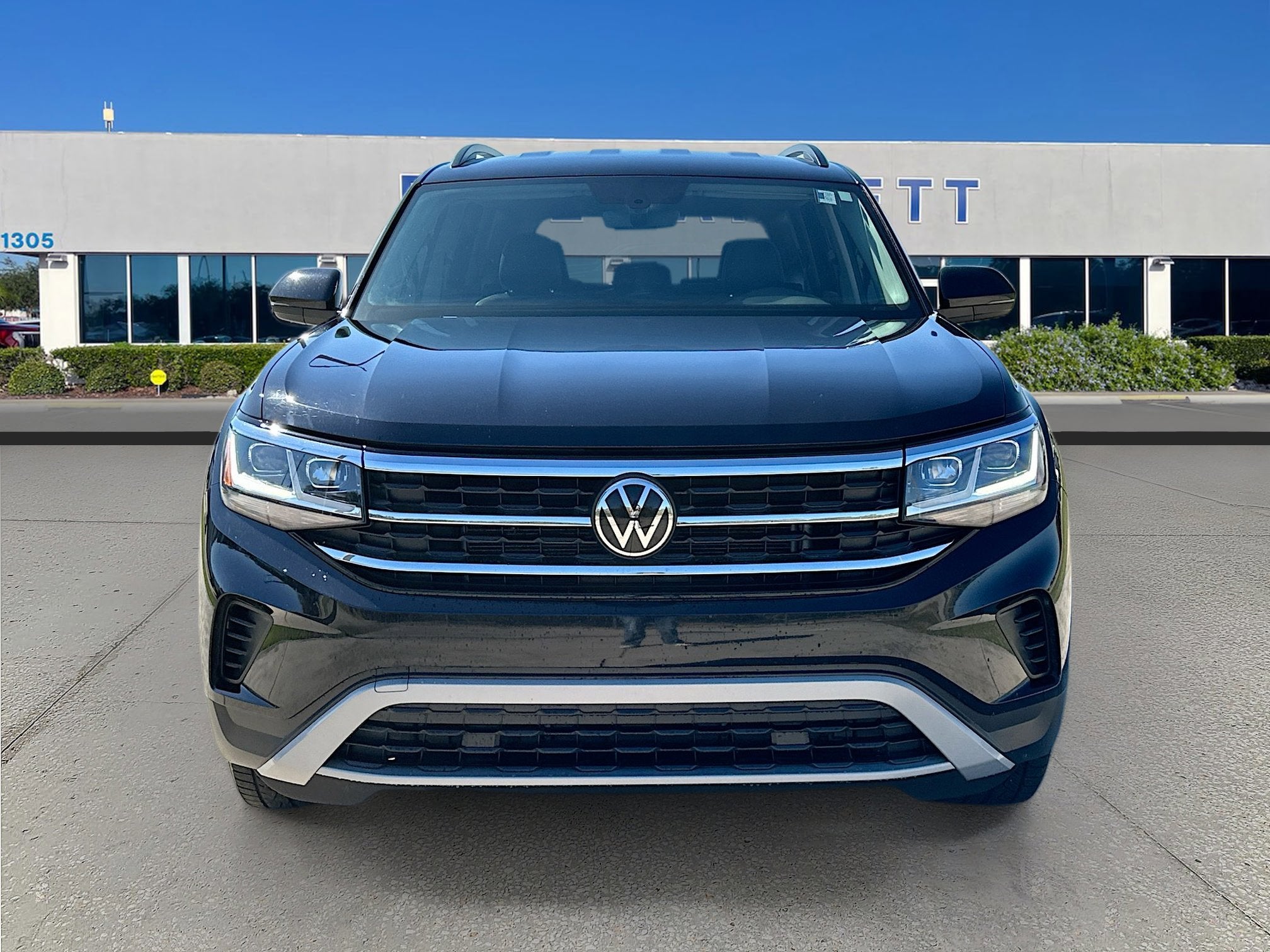 2023 Volkswagen Atlas 2.0T SE