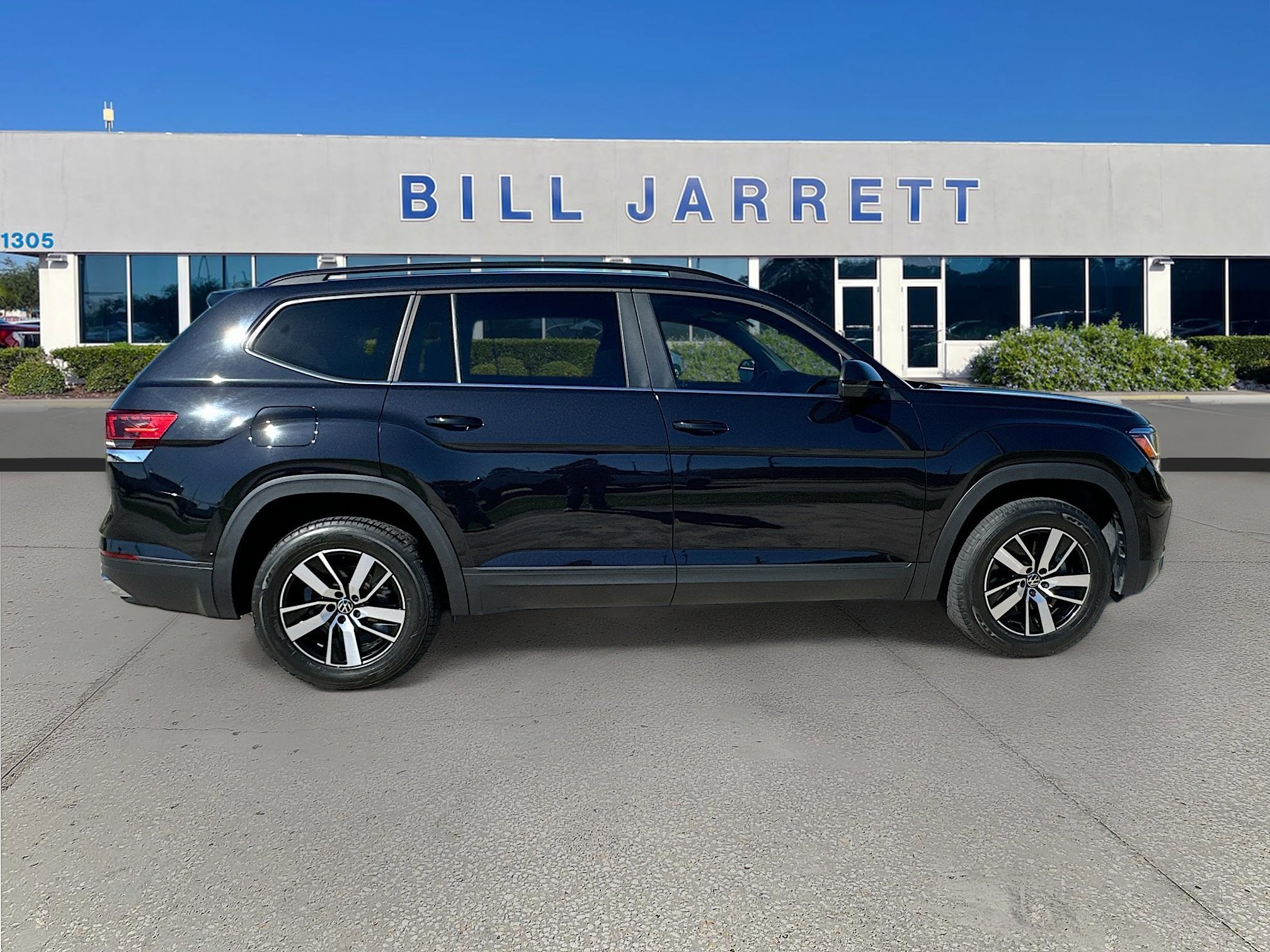 2023 Volkswagen Atlas 2.0T SE