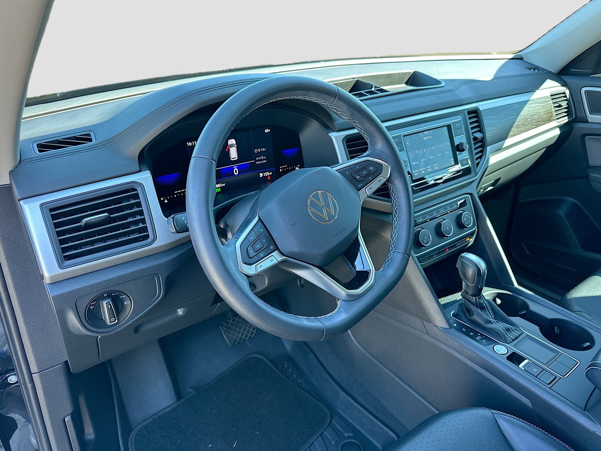 2023 Volkswagen Atlas 2.0T SE