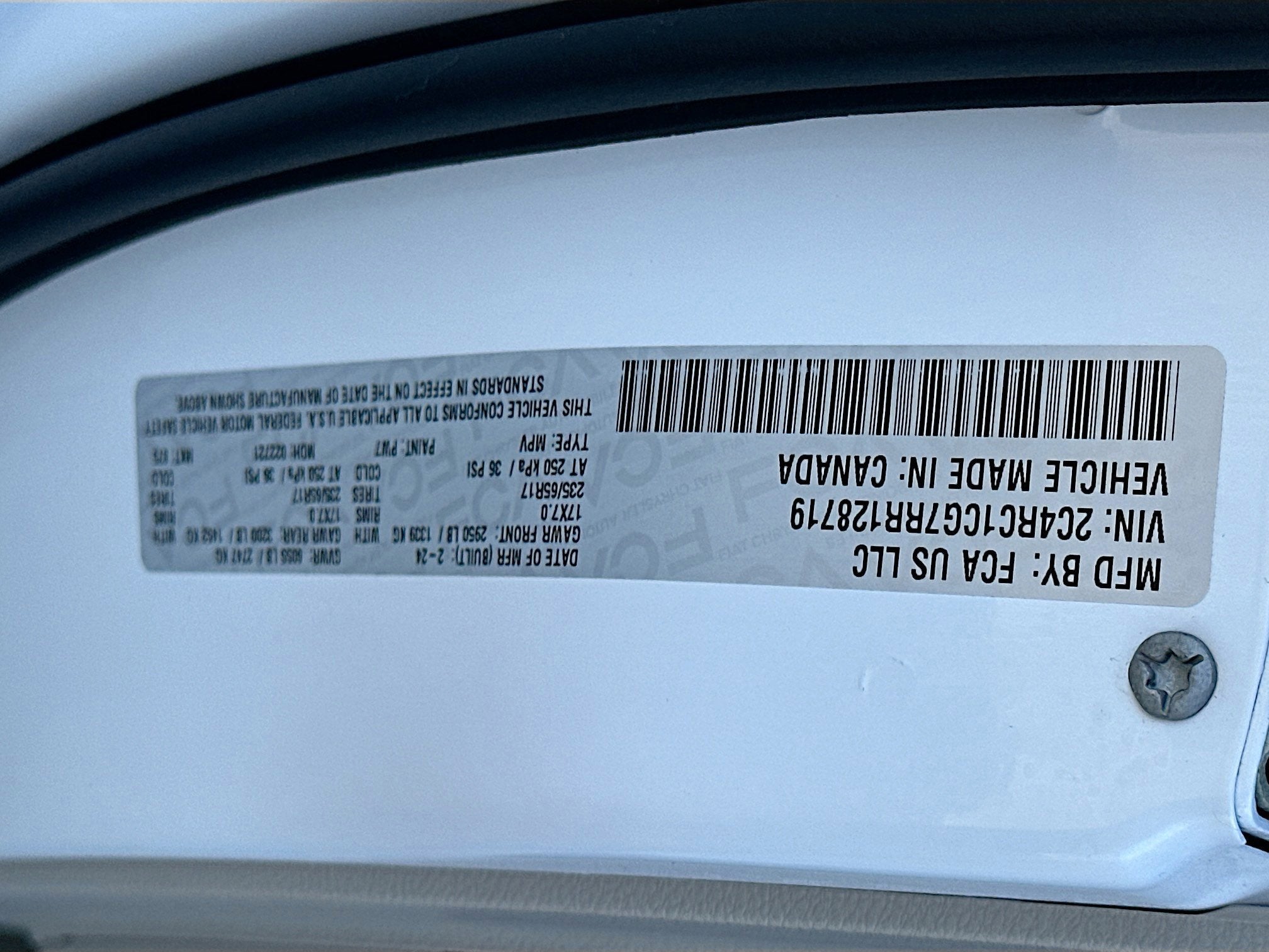 2024 Chrysler Voyager LX