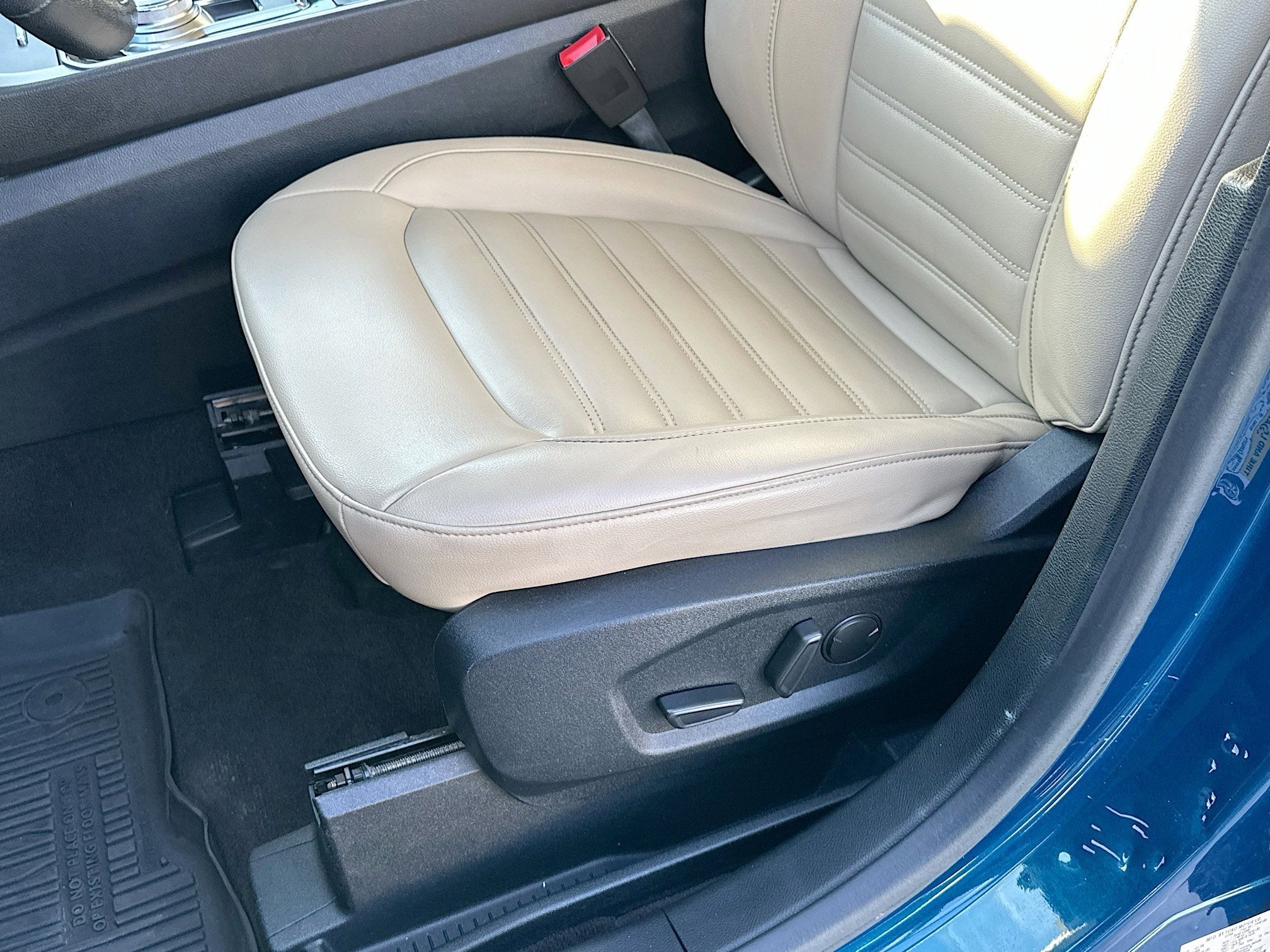 2020 Ford Edge Sport