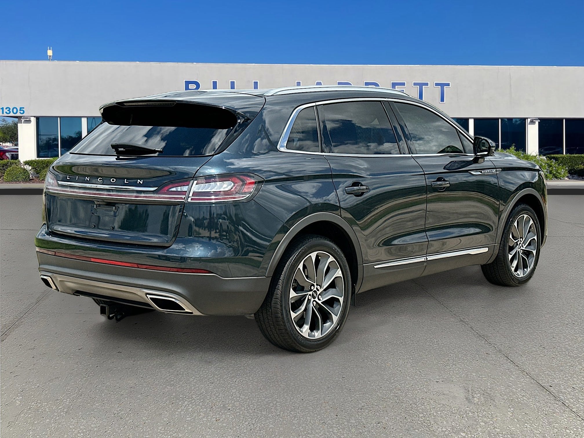 2023 Lincoln Nautilus Reserve