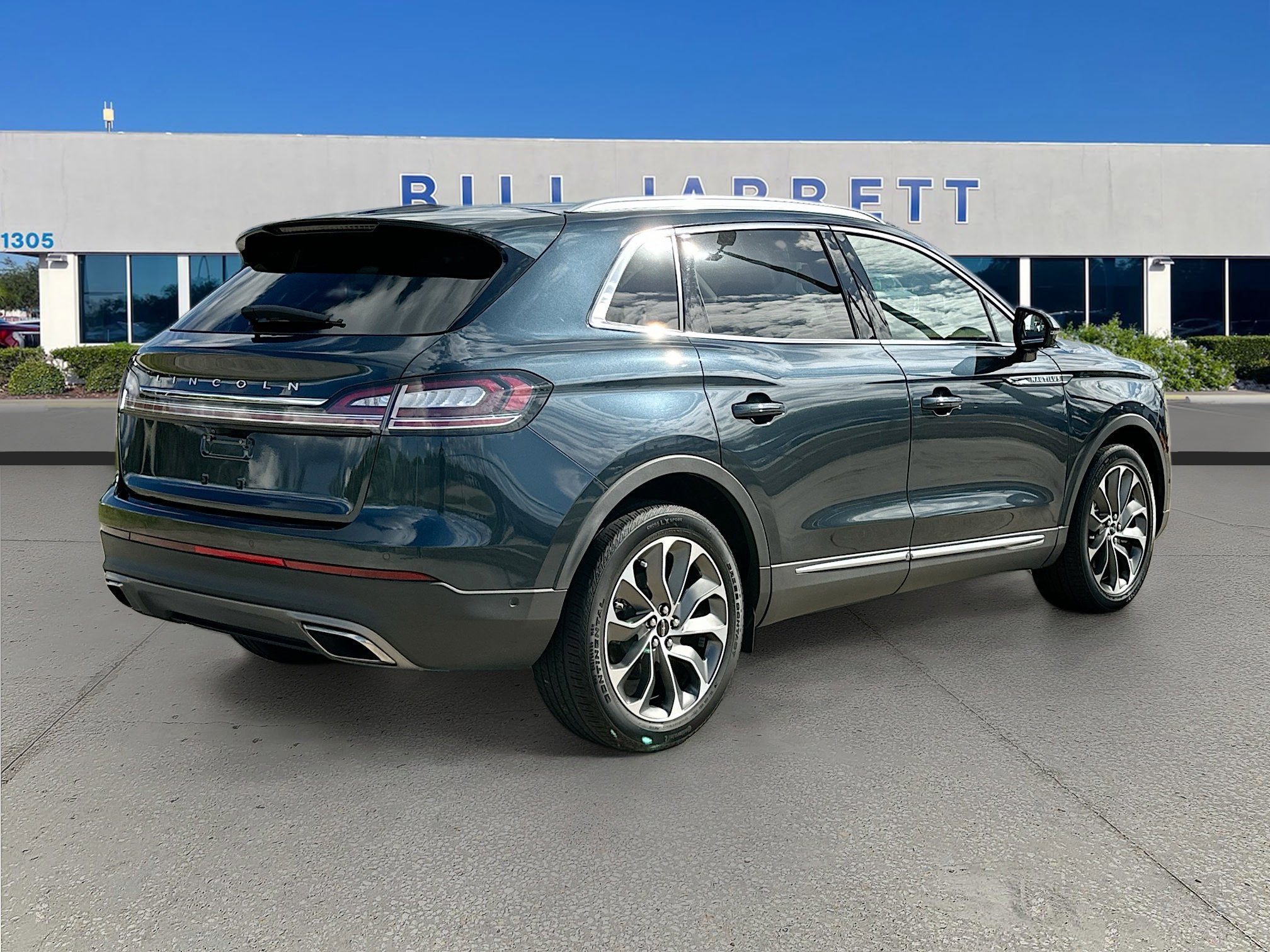 2022 Lincoln Nautilus Reserve