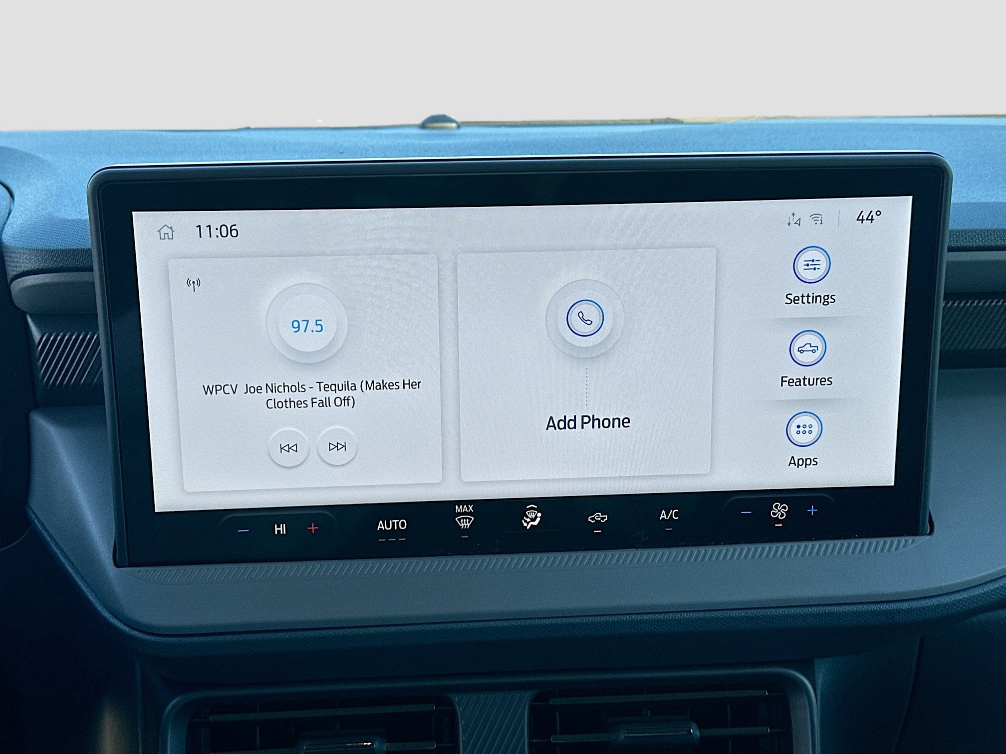 2026 Ford Maverick XL