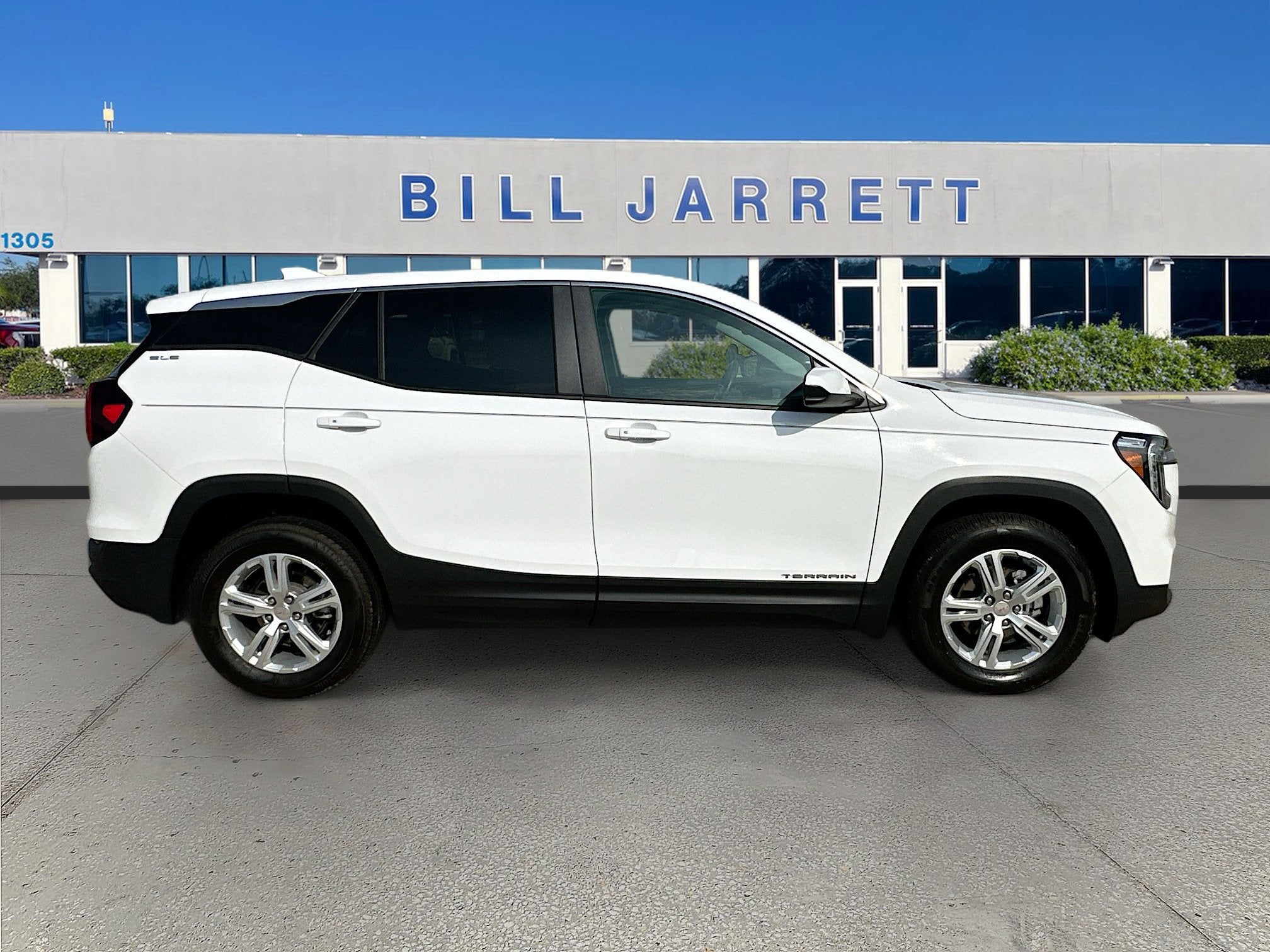 2024 GMC Terrain SLE