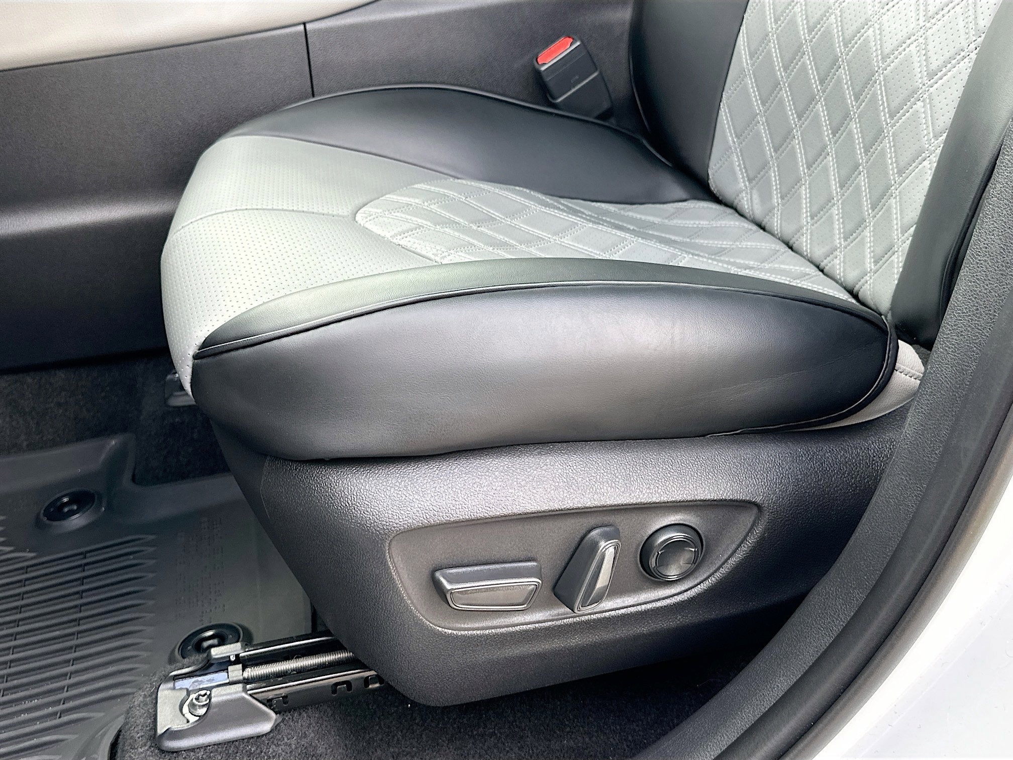 2026 Toyota Grand Highlander Base