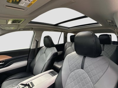 2026 Toyota Grand Highlander Base