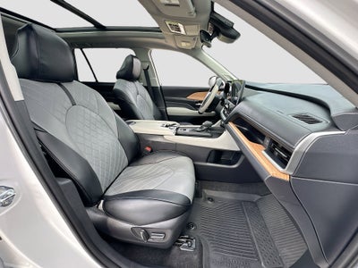 2026 Toyota Grand Highlander Base