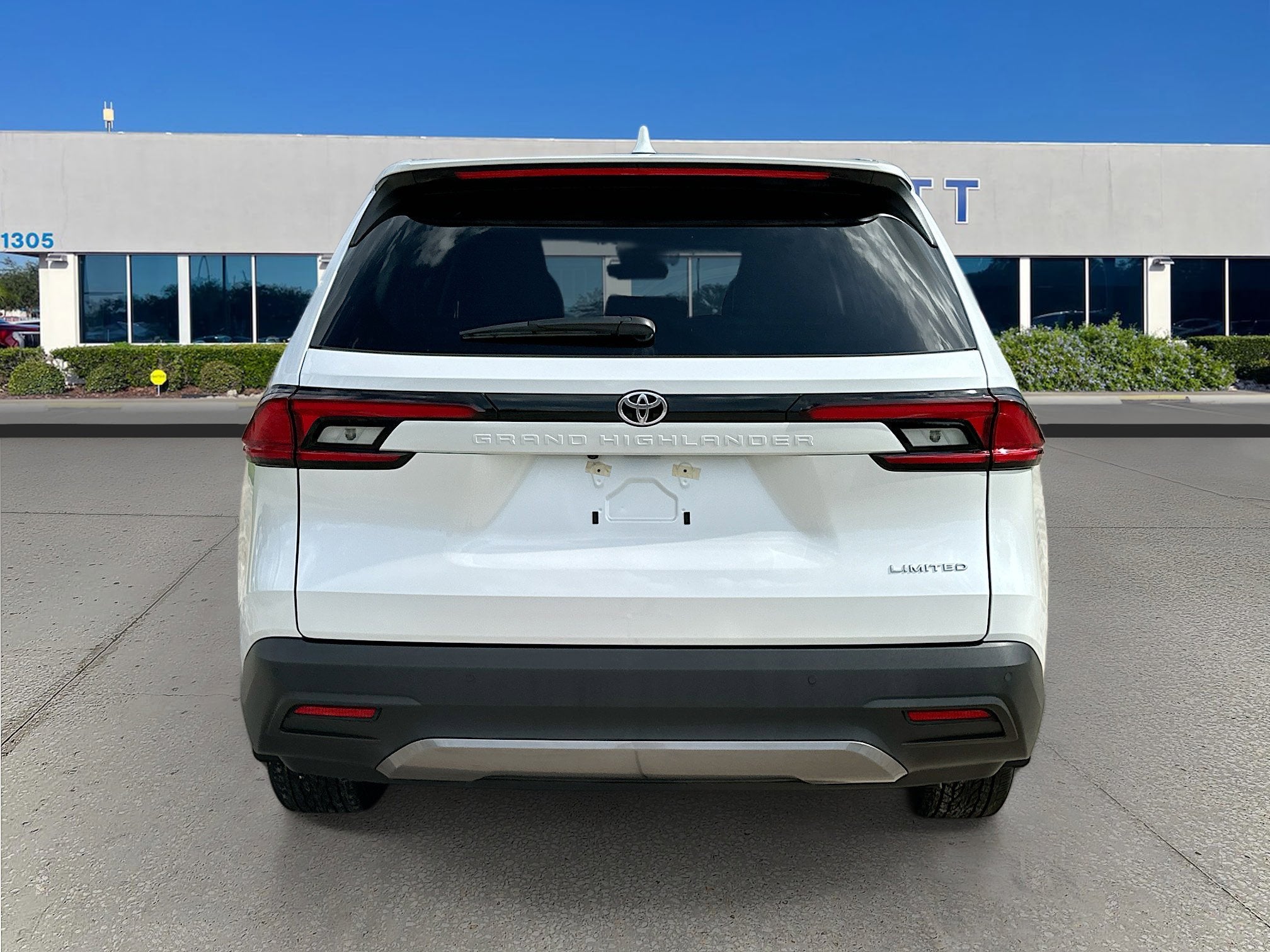 2026 Toyota Grand Highlander Base