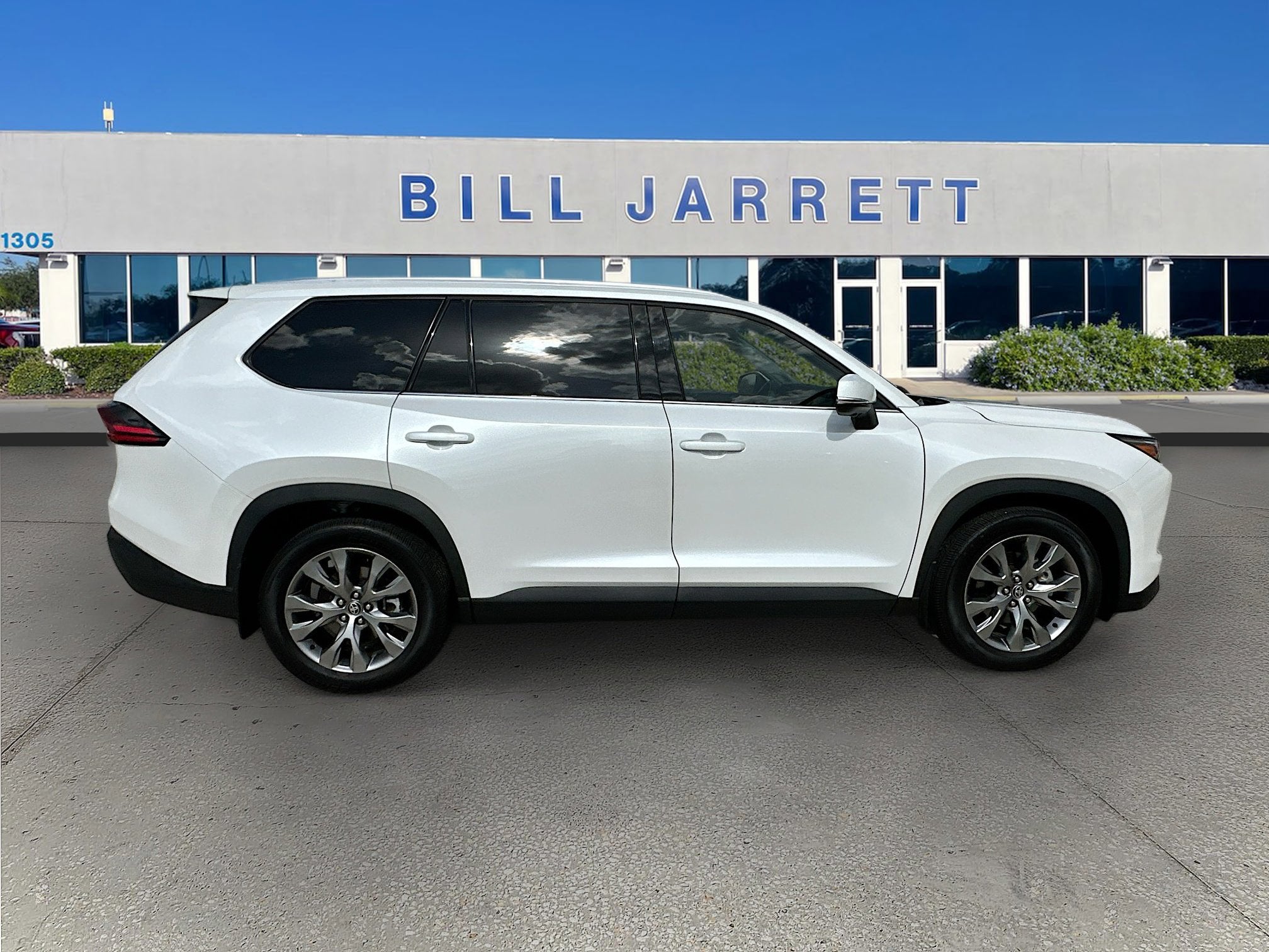 2026 Toyota Grand Highlander Base
