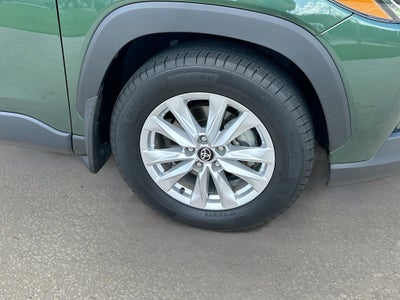 2024 Toyota Corolla Cross LE