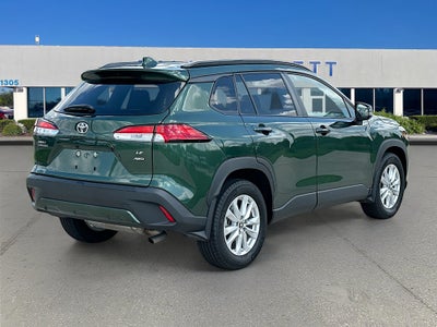 2024 Toyota Corolla Cross LE