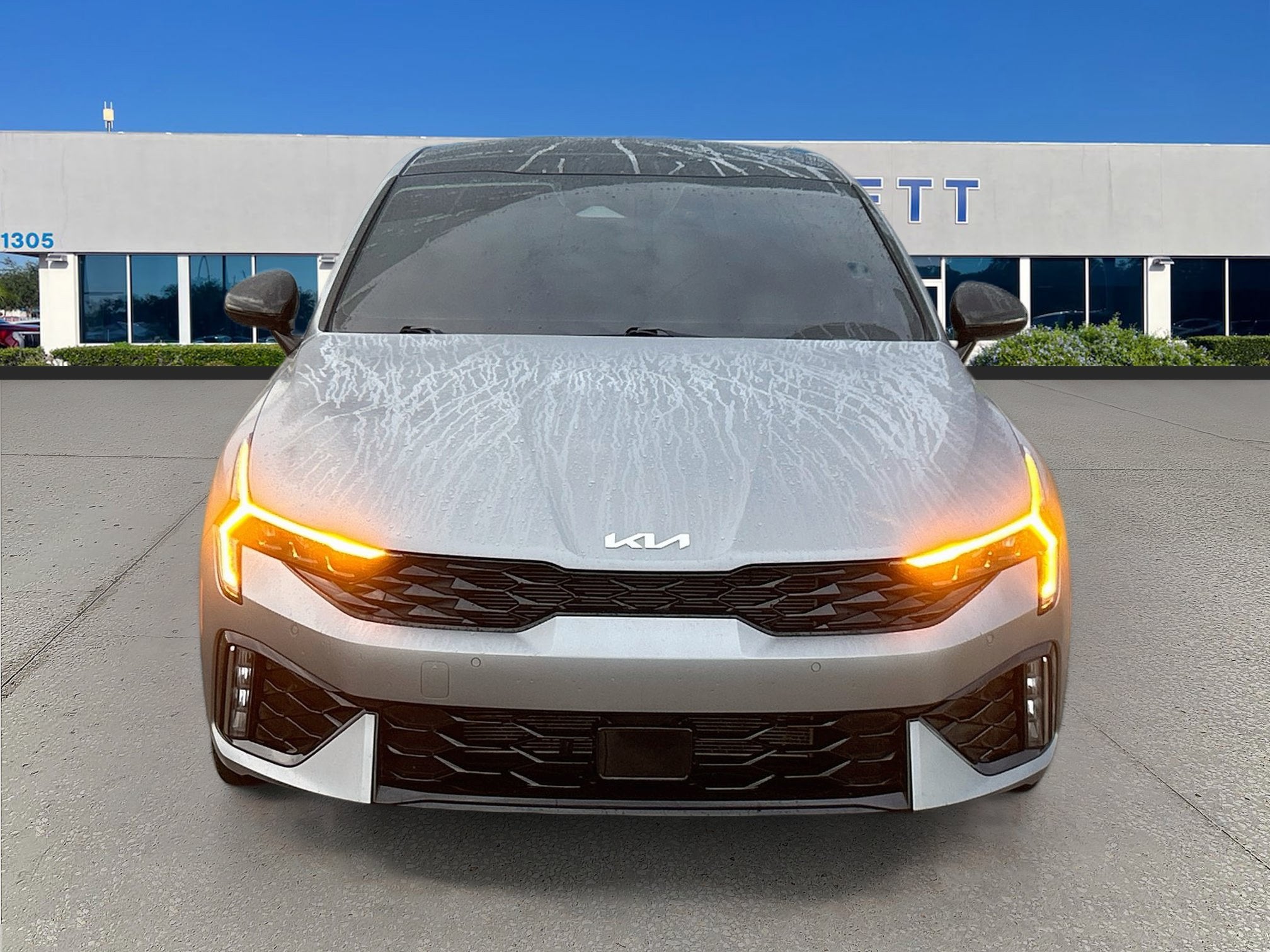 2025 Kia K5 GT-Line