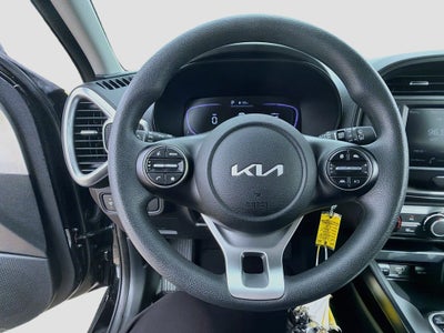 2025 Kia Soul Base