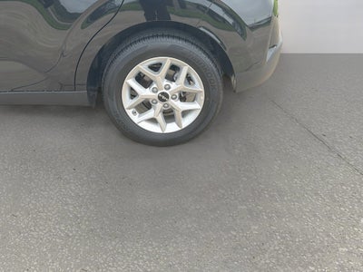 2025 Kia Soul Base