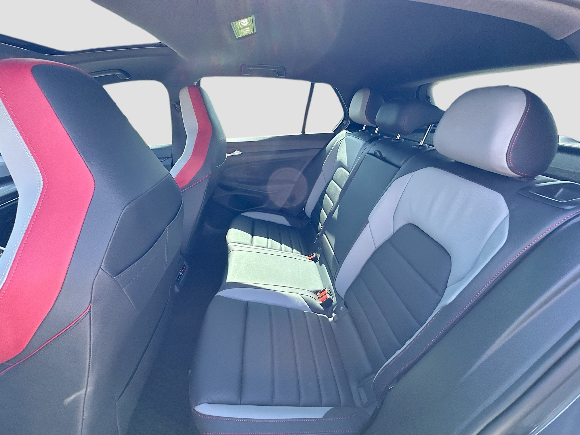 2024 Volkswagen Golf GTI 380 Autobahn