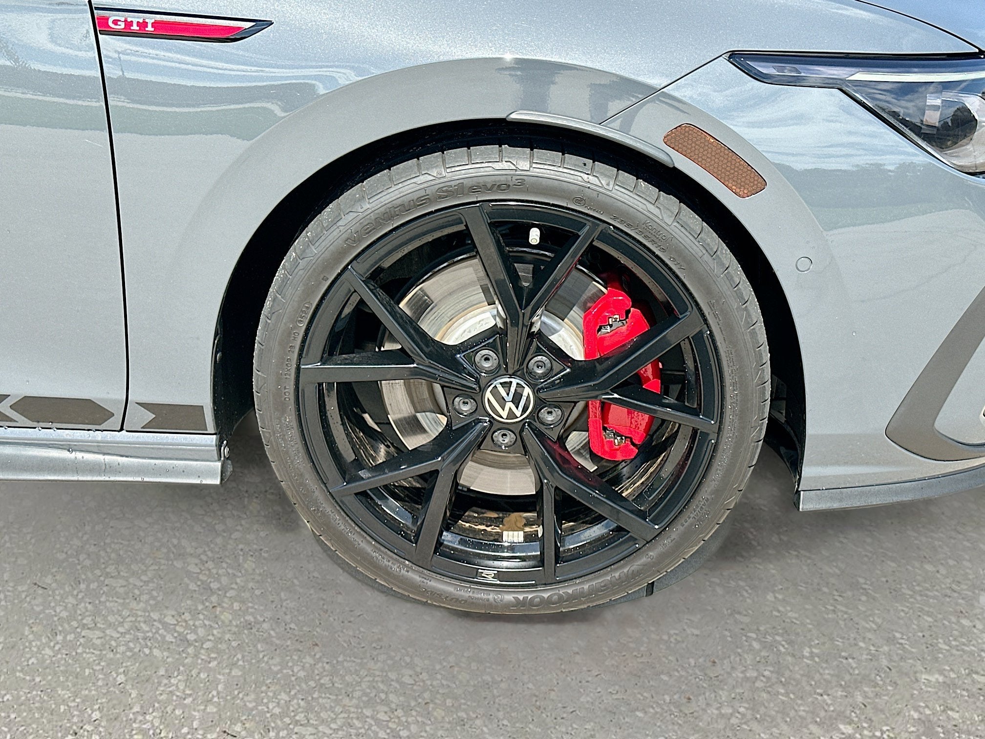 2024 Volkswagen Golf GTI 380 Autobahn