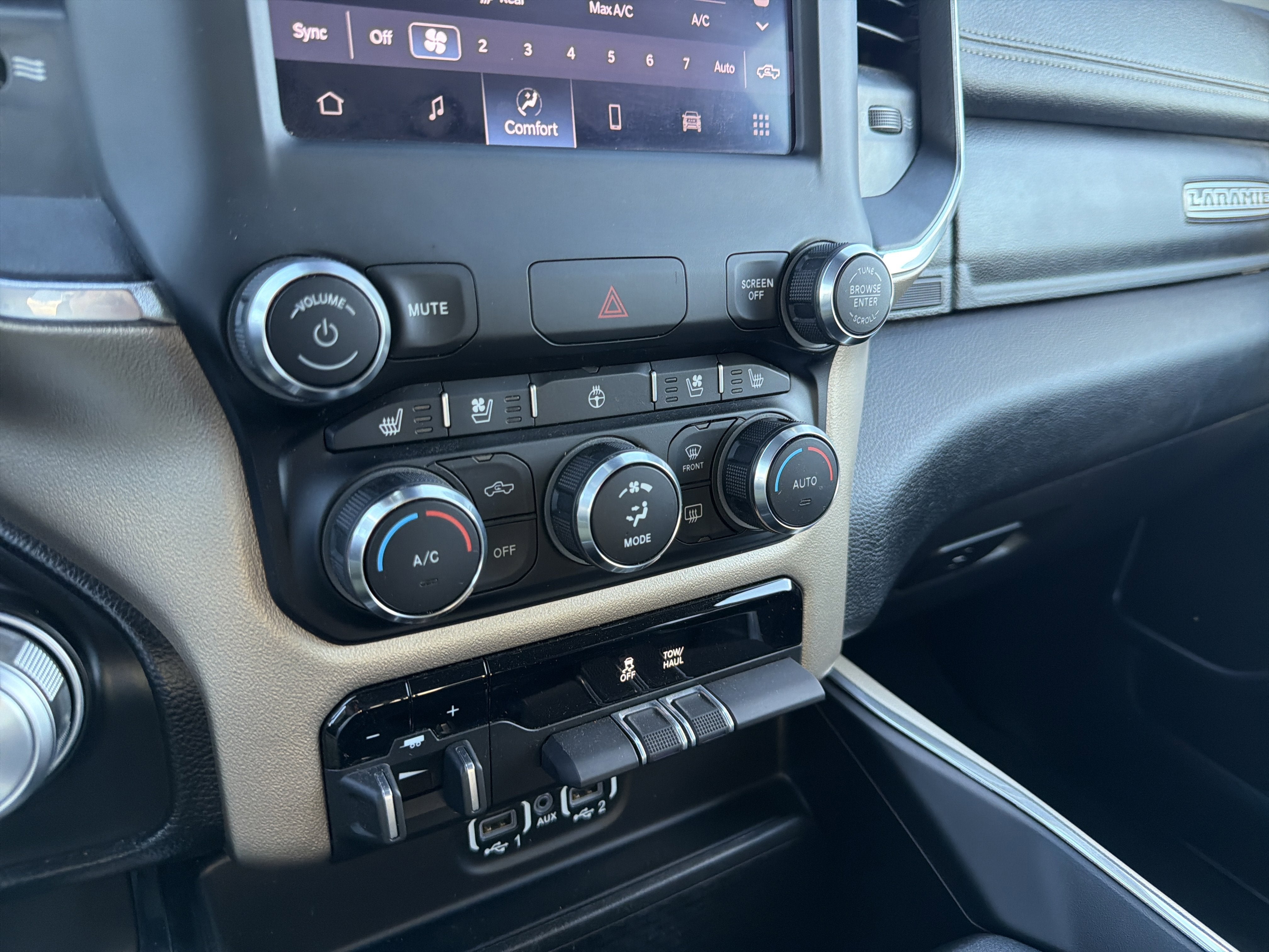 2022 RAM 1500 Laramie