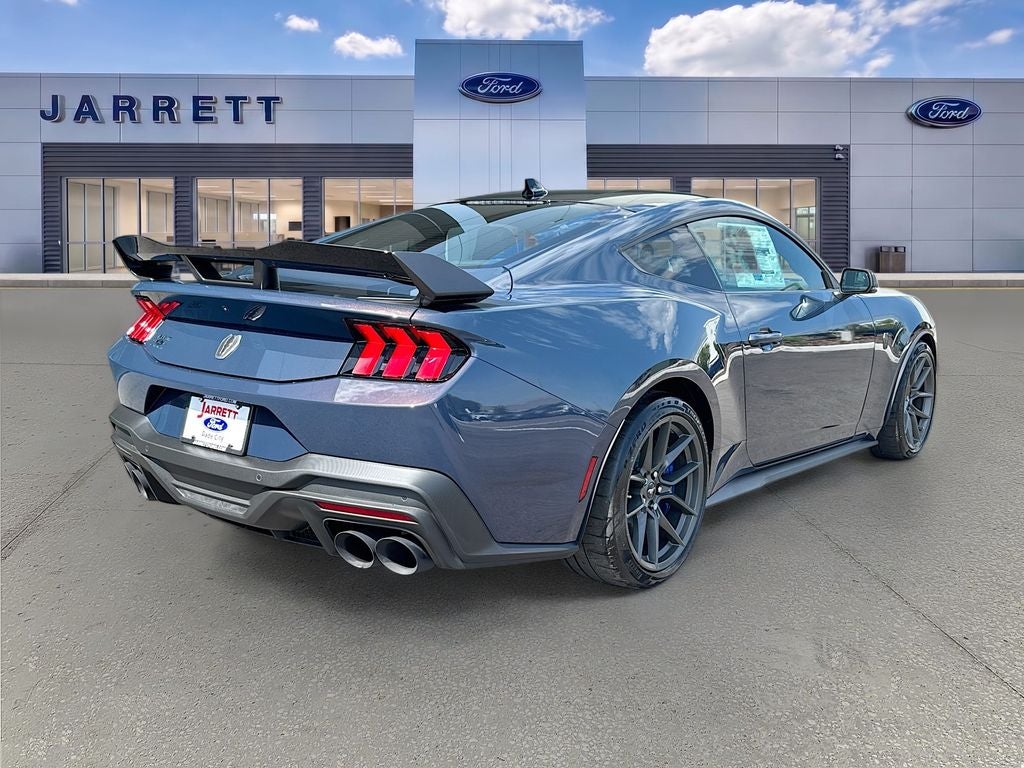 2026 Ford Mustang Dark Horse
